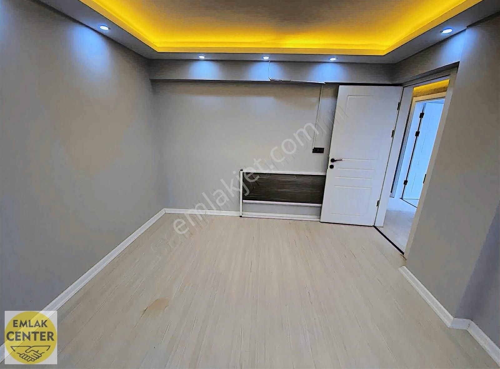 Emlak Center'dan Muradiyede 3+1 Önü Açık Satılık Daire - Görsel 10
