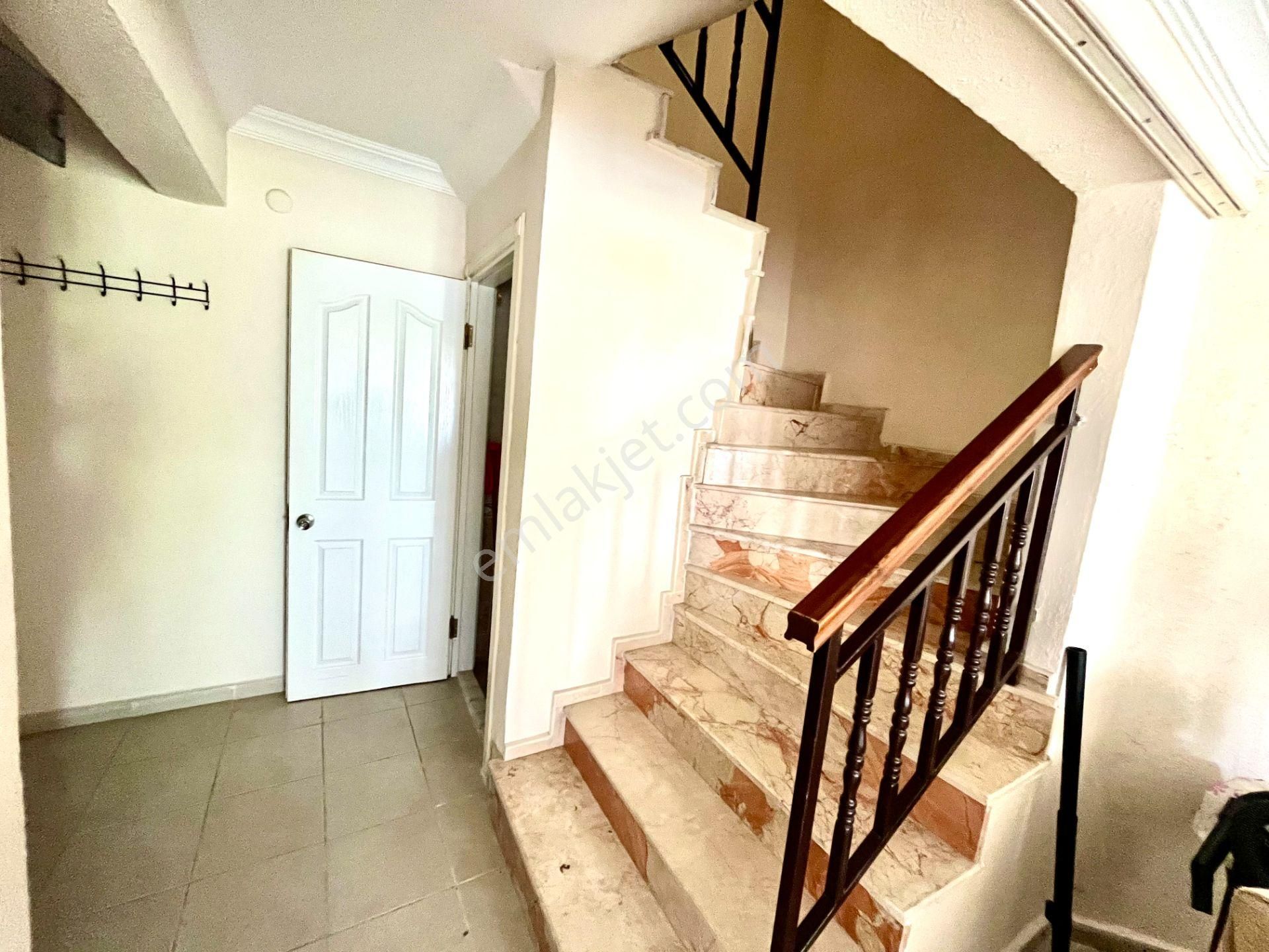 Akçay Da Denize Kordona Yakın Eşyalı Sezonluk Kiralık Müstakil Bahceli Trıblexs - Görsel 24