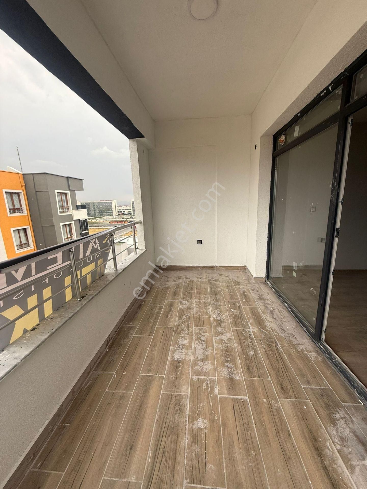 Şehir Hastanesinde Satılık 2+1 Sıfır Daire - Görsel 15