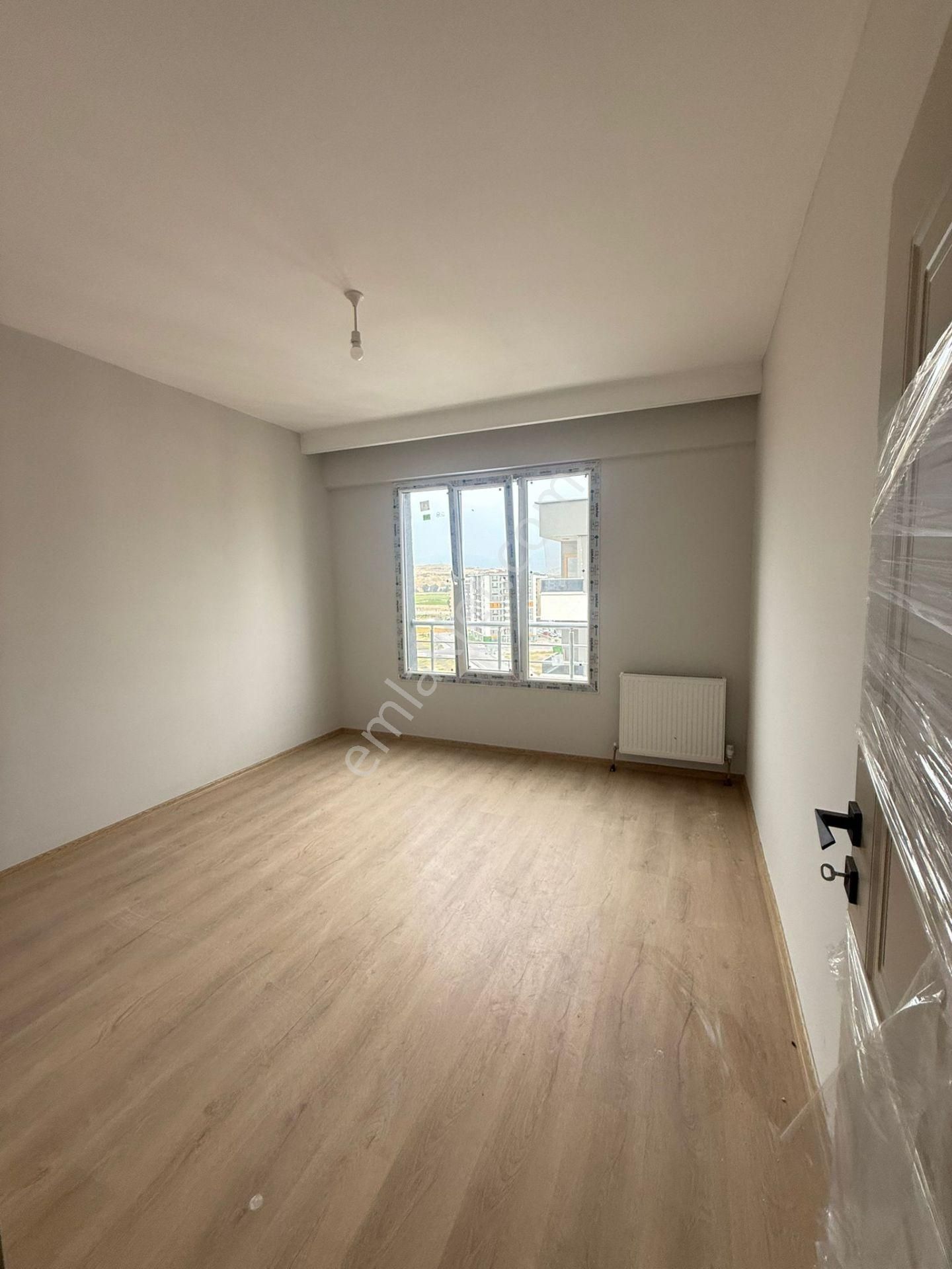 Şehir Hastanesinde Satılık 2+1 Sıfır Daire - Görsel 12