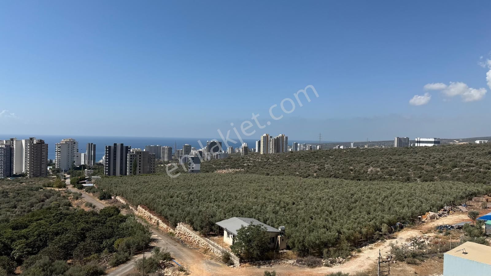 Erdemli Ayaş 1+1 Full Deniz Manzaralı Köşe Daire Giyinme Odalı