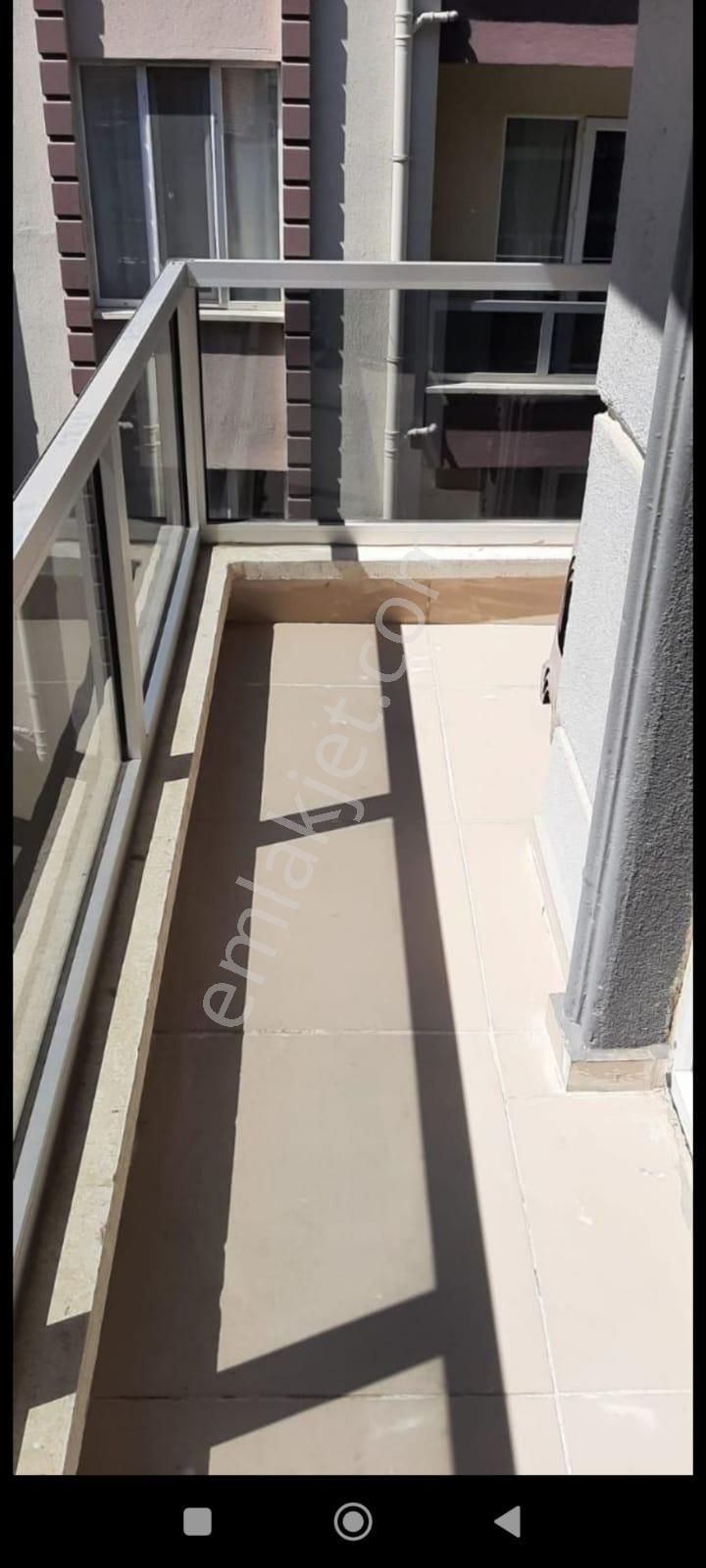 Erenler Mah Geniş 1+1 Eşyalı Daire - Görsel 7