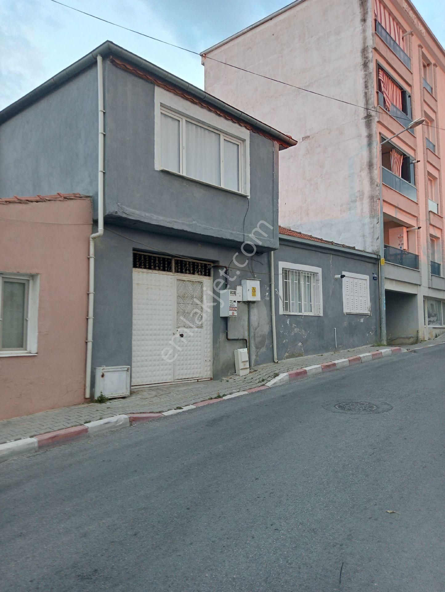 Müstakil 2 Katlı Ev