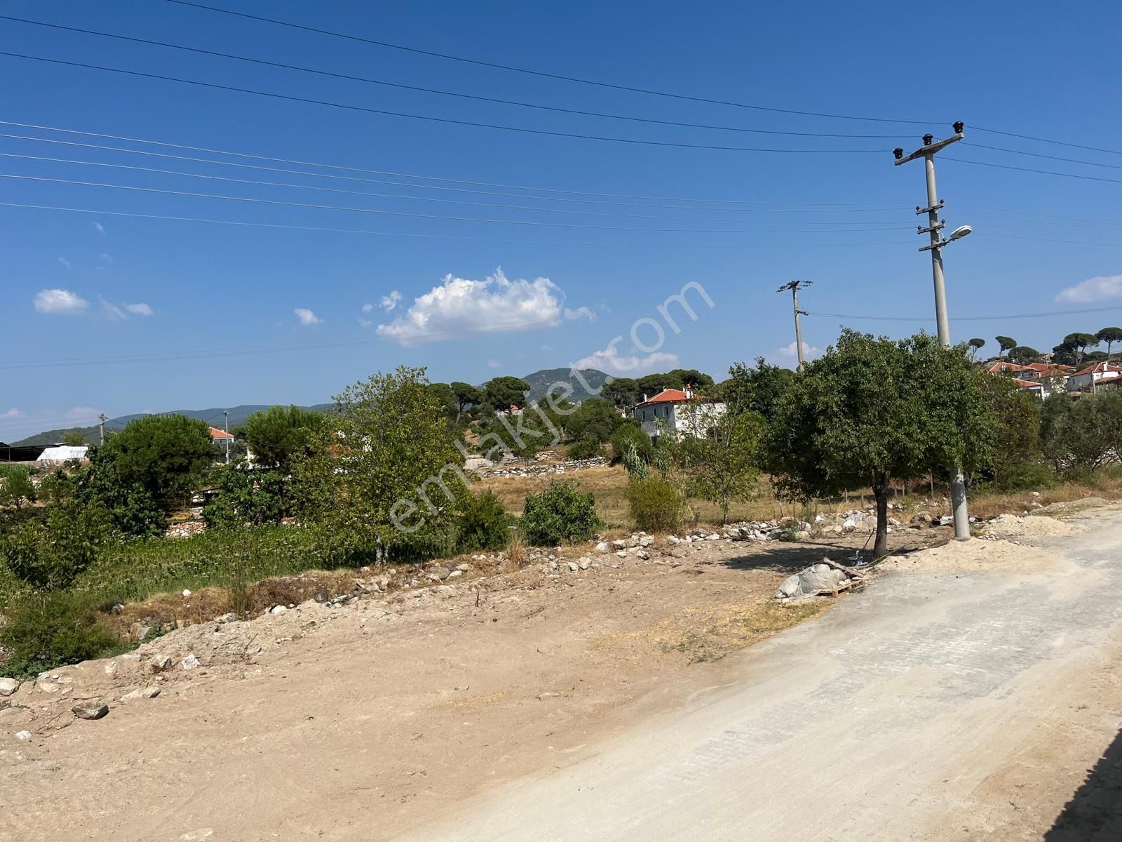 Ev Yapımına Uygun Muğla Milâs'ta, 529 M² Köşe Parsel, Köy İmarlı - Görsel 5