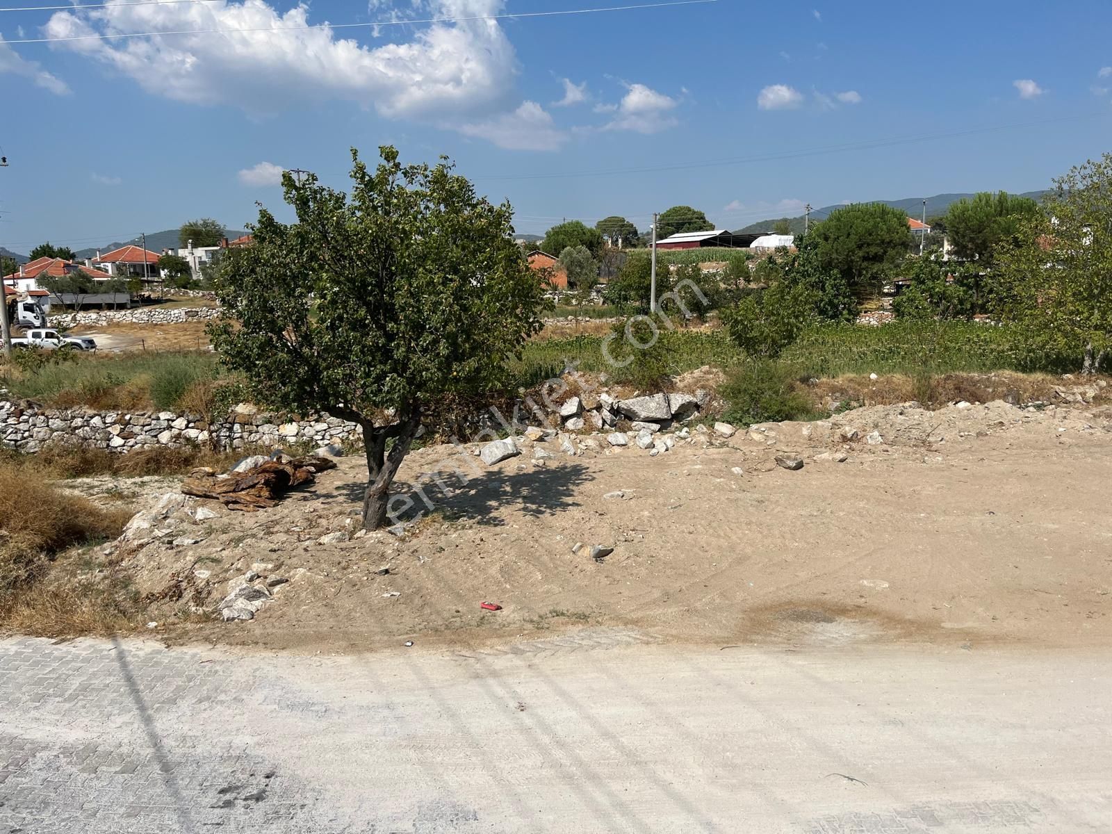 Ev Yapımına Uygun Muğla Milâs'ta, 529 M² Köşe Parsel, Köy İmarlı - Görsel 6