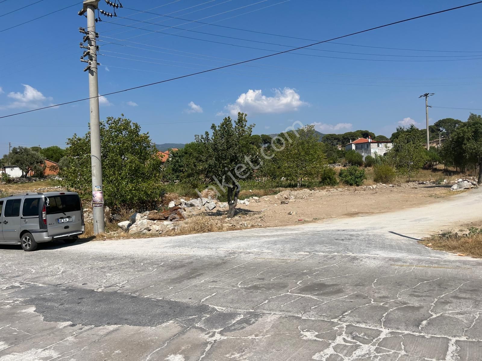 Ev Yapımına Uygun Muğla Milâs'ta, 529 M² Köşe Parsel, Köy İmarlı - Görsel 2