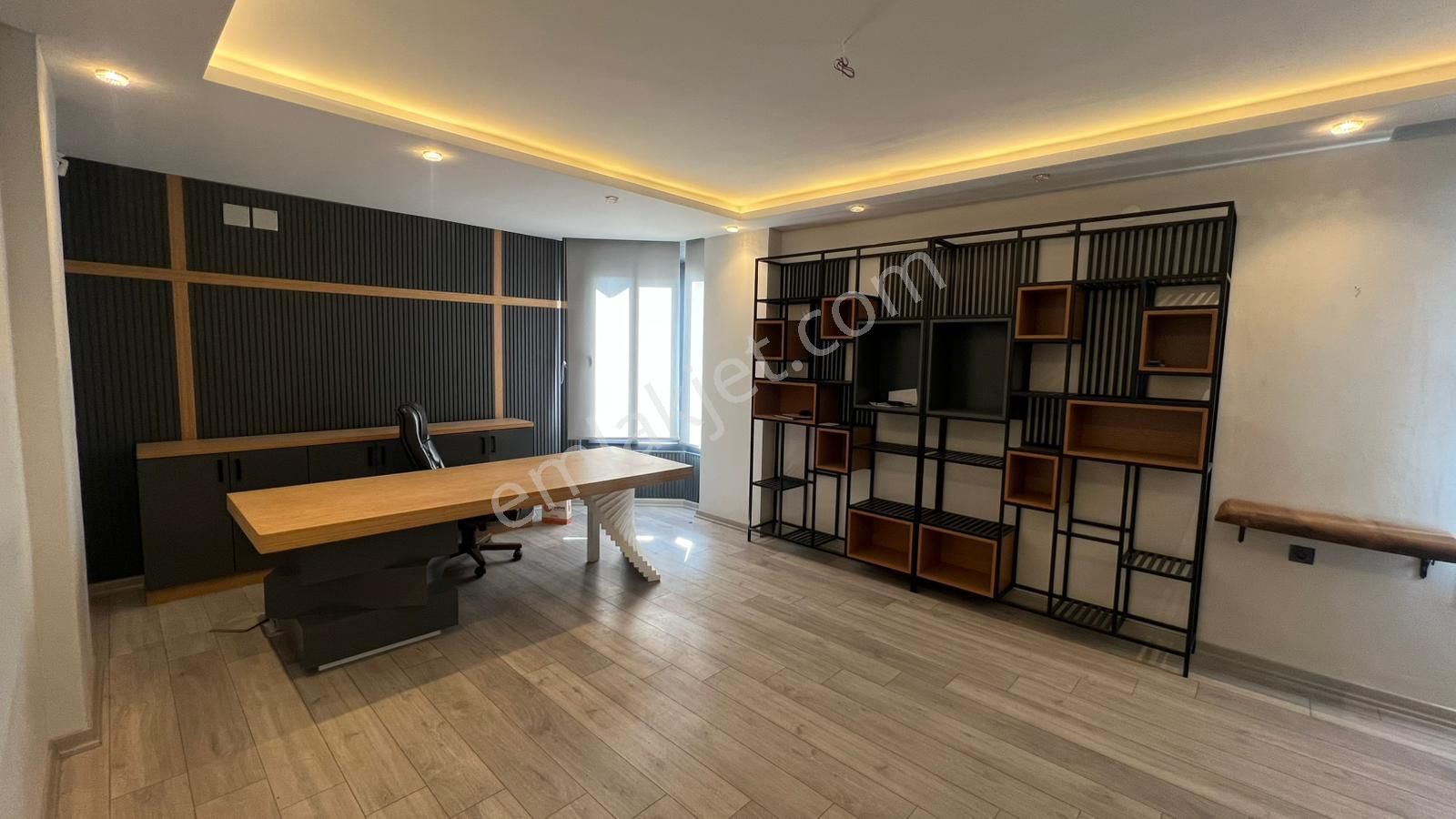 Zorlu Gayrimenkul'den Şakirpaşa'da 1500m2 Kiralık İş Yeri - Görsel 16