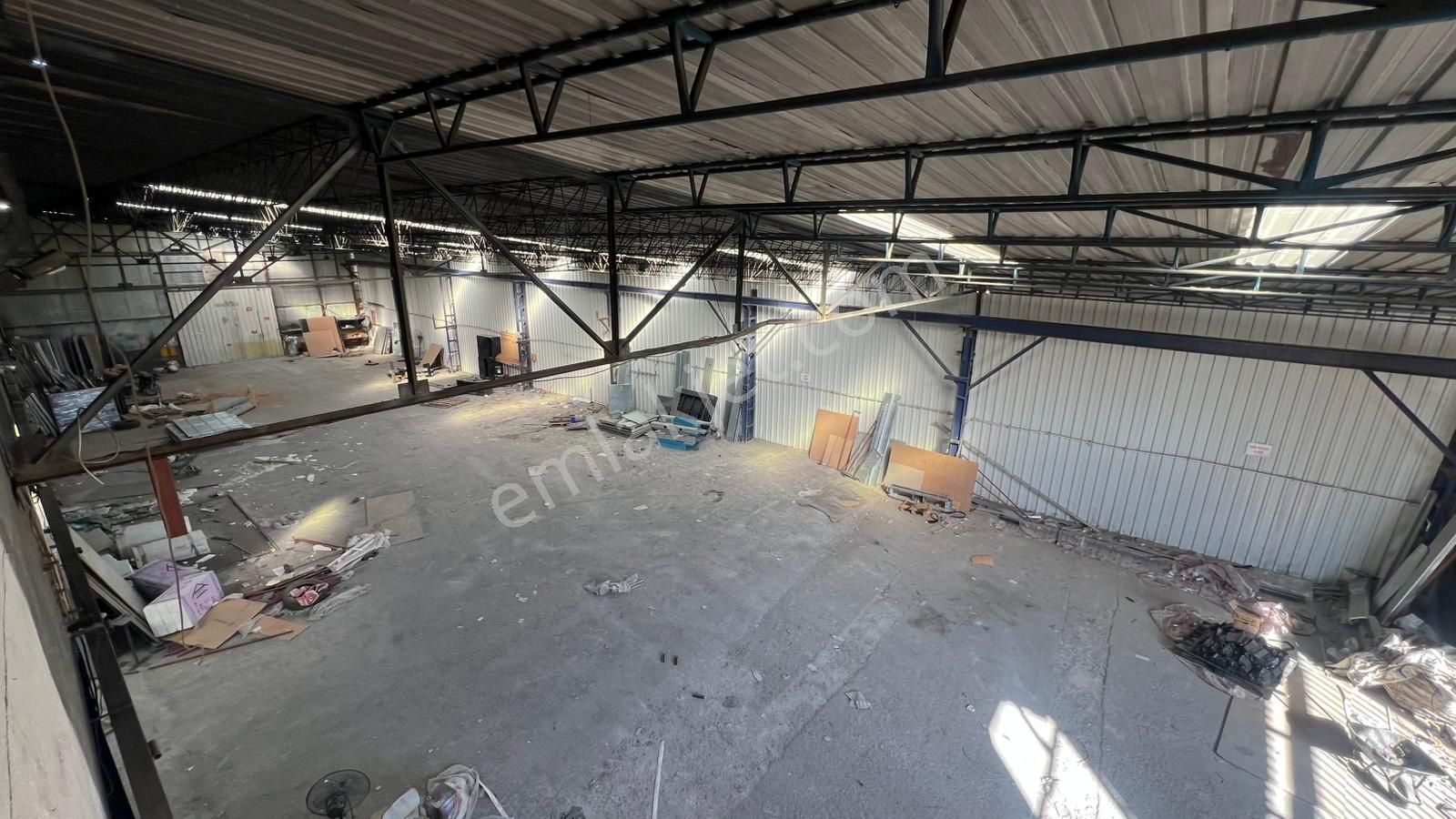 Zorlu Gayrimenkul'den Şakirpaşa'da 1500m2 Kiralık İş Yeri - Görsel 24