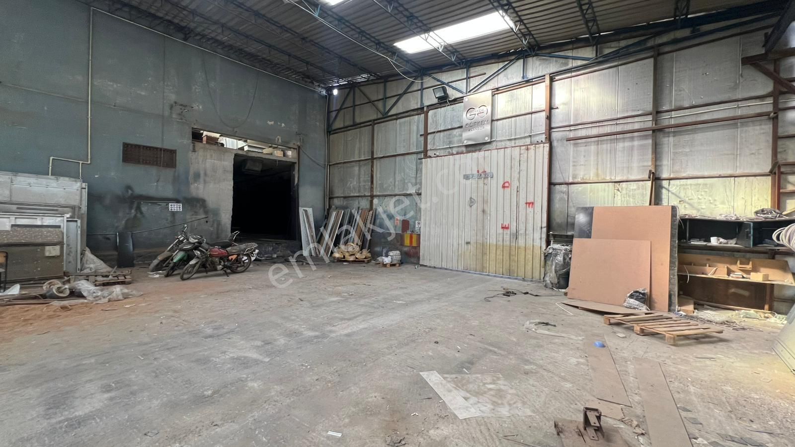 Zorlu Gayrimenkul'den Şakirpaşa'da 1500m2 Kiralık İş Yeri - Görsel 22