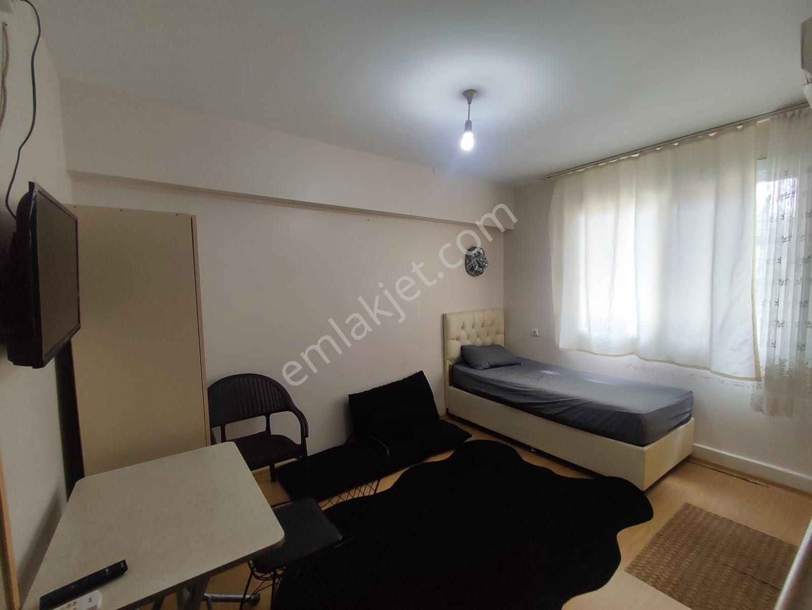 Seyhan Yeşilyurt Duygu Kafeye Yürüme Mesafesinde 1+0 Eşyalı Kiralık Aylık