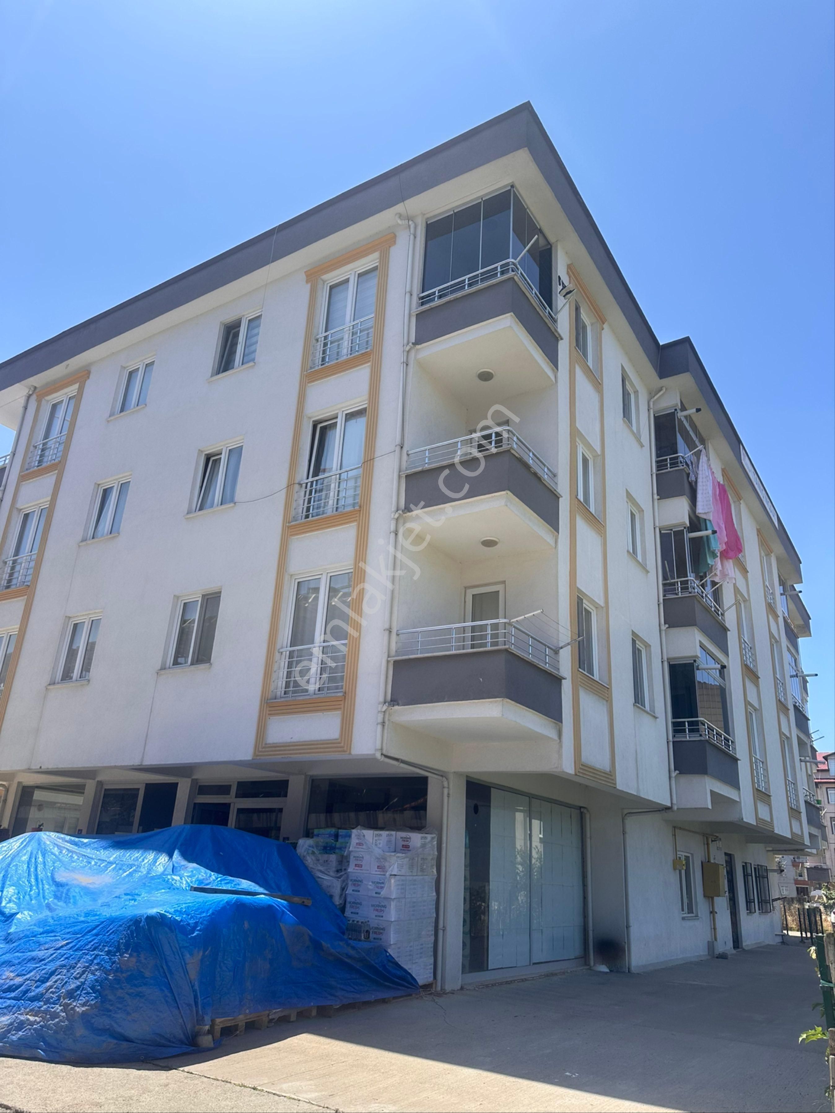 Gündoğdu Mobilya Karşısında Satılık 3+1 Daire