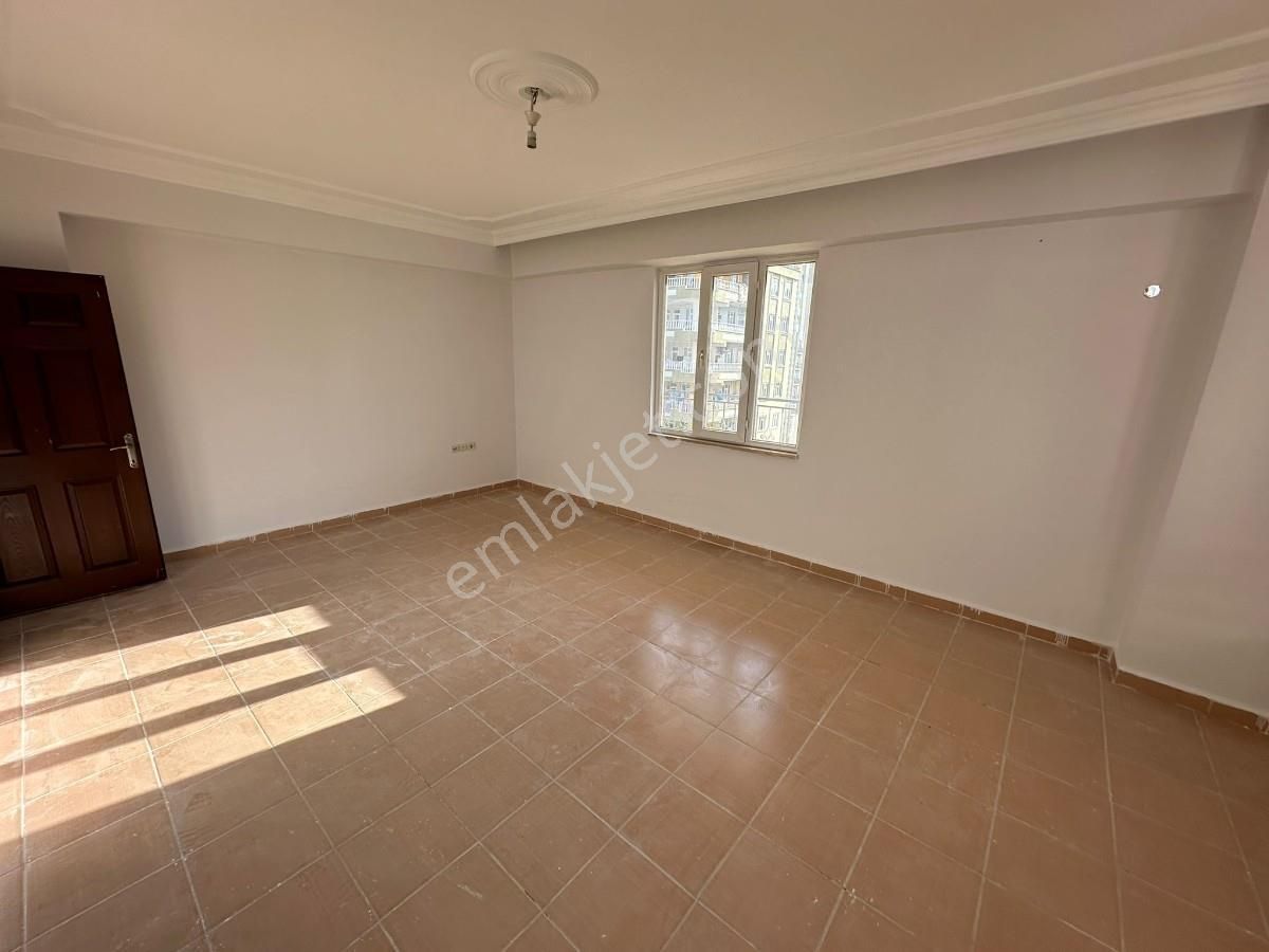 Metropol Bölgesi 3+1 Kiralık 6. Kat Daire