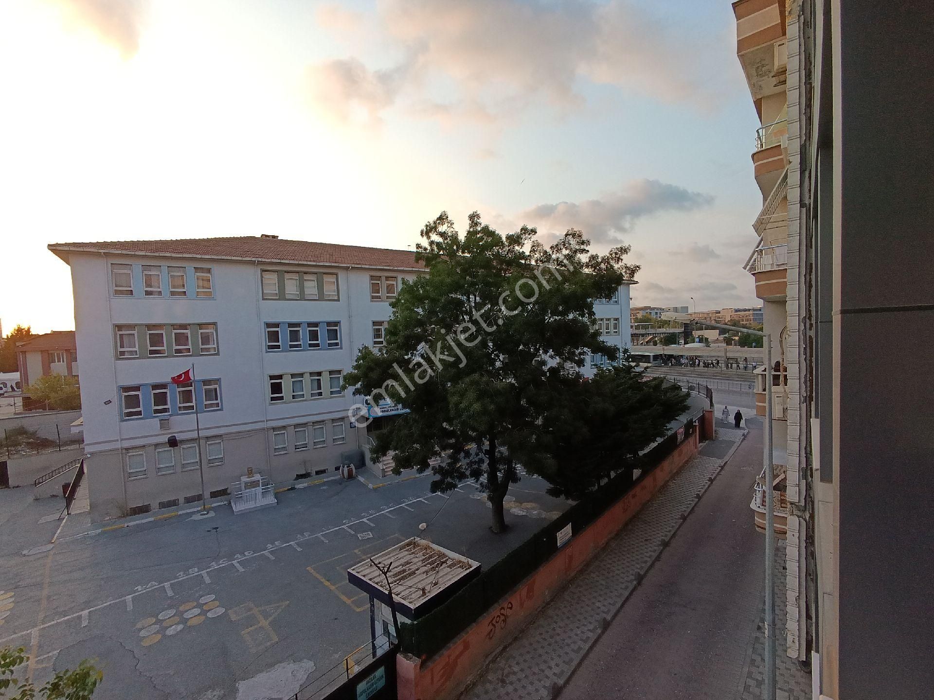 Avcılar Merkez'de 150 M2 Sıfır 2.kat 3+1 Ddaire - Görsel 6