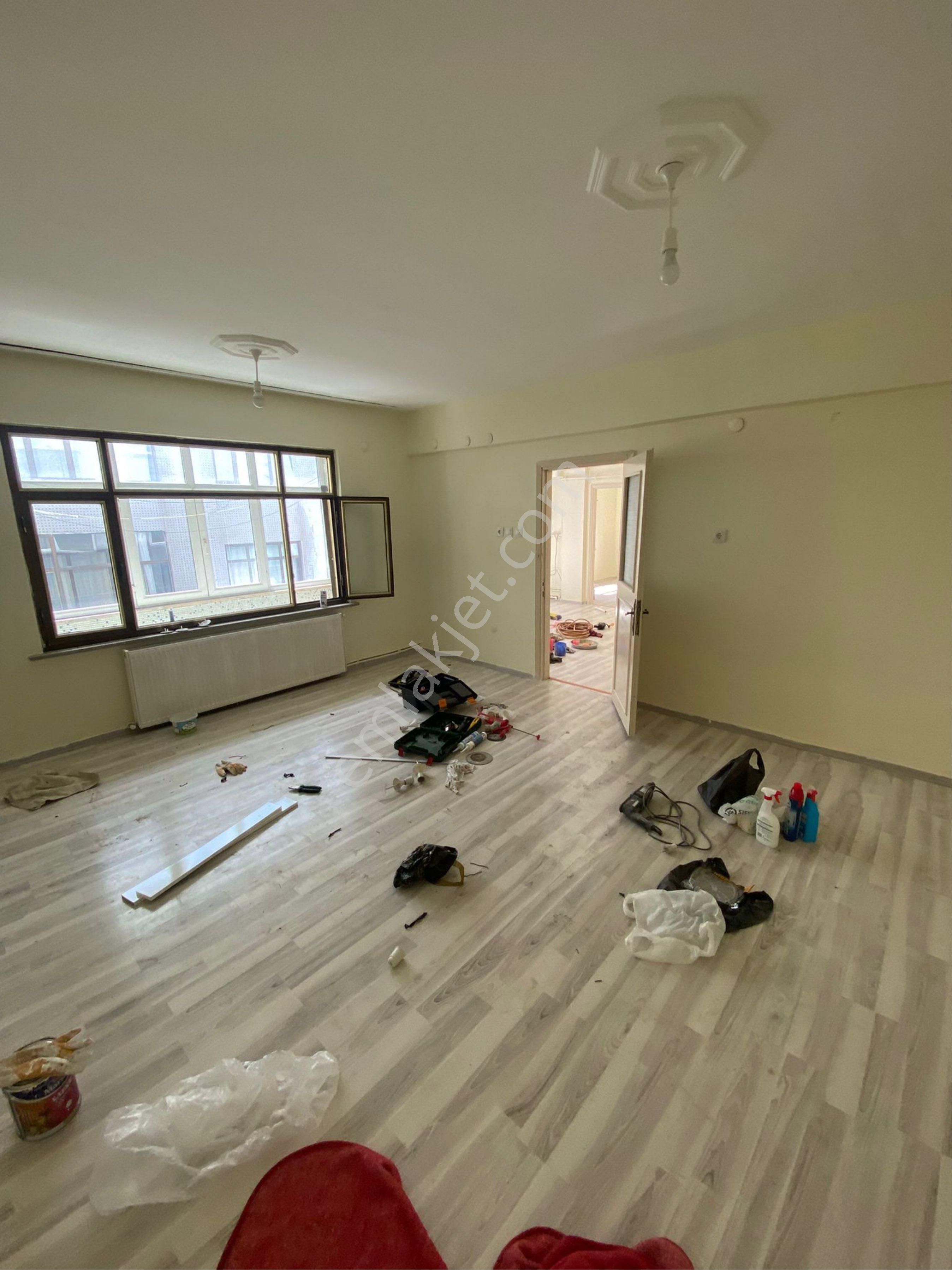 Bağcılar Demirkapı Mahallesi Kiralık 2+1 Daire