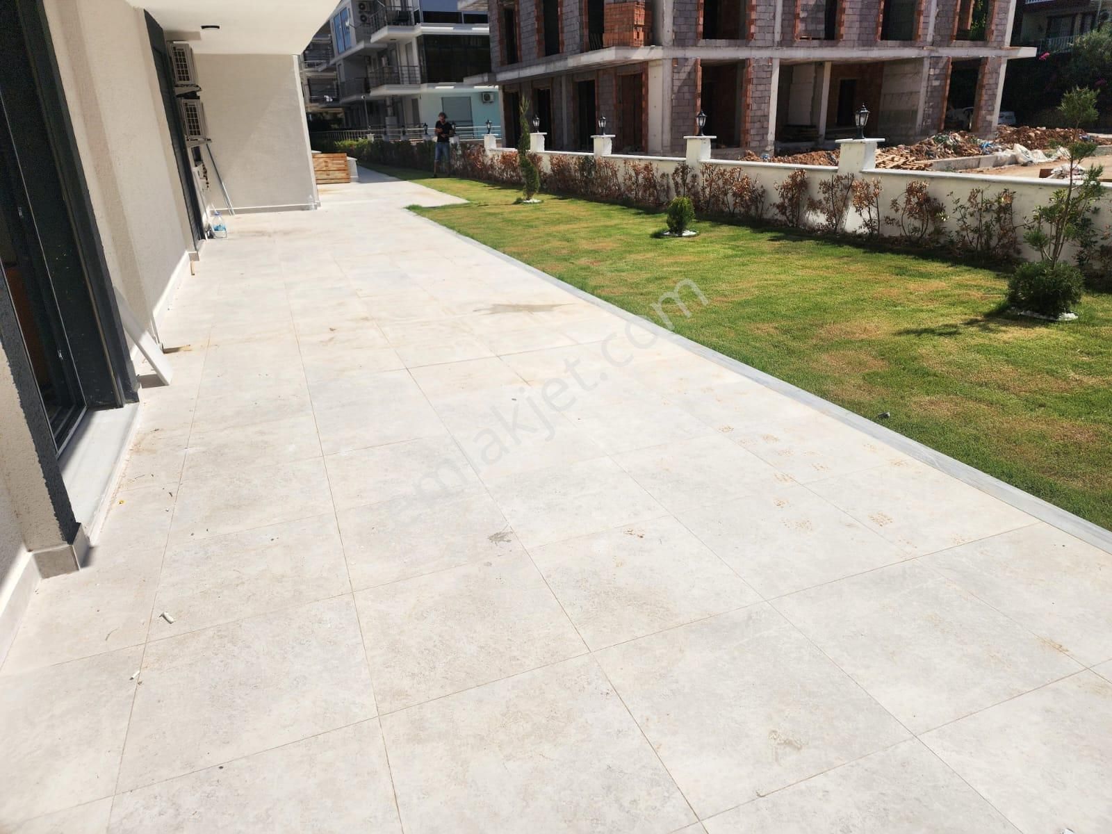 Didim Altınkum Mahallesi'nde Site İçerisinde Deniz Manzaralı Satılık Daire - Görsel 12
