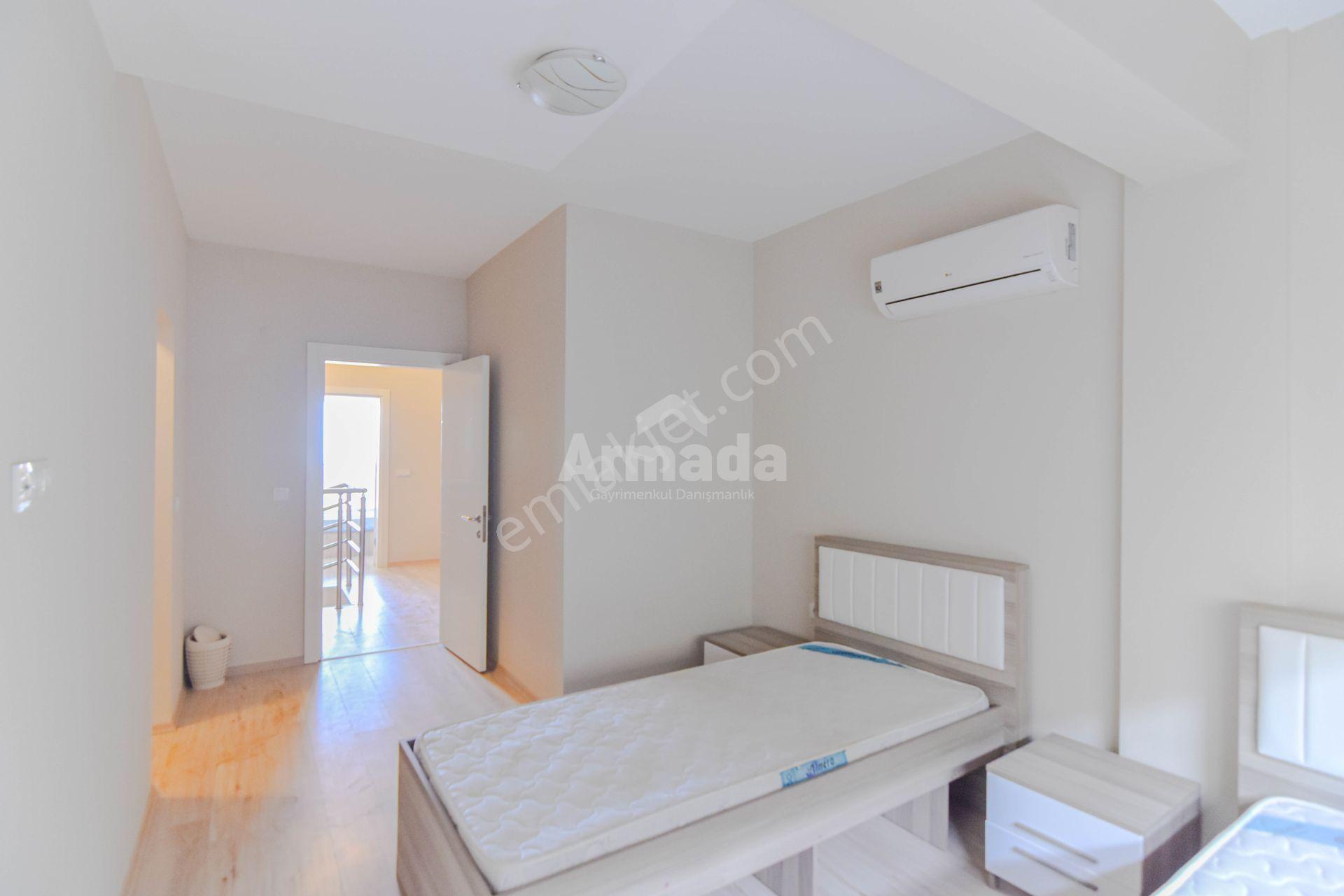 Kuşadası Merkezi Konumda Özel Havuzlu Dubleks Daire - Görsel 26