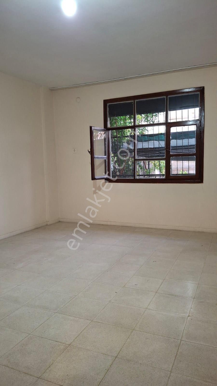 Gültepe Mahallesinde 2 Katlının 1. Katı Kiralık Müstakil Ev