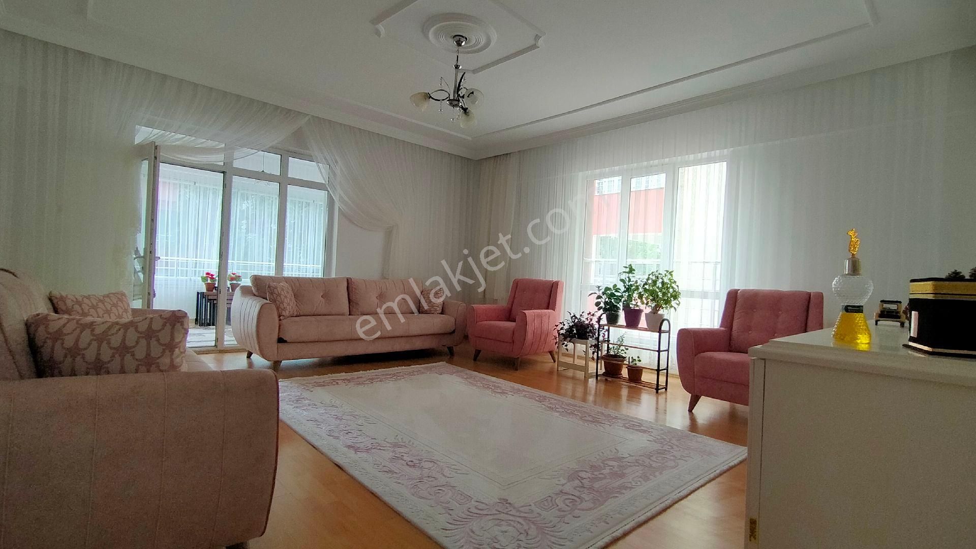 Doğukentte Satlık 3+1 Sahibinden Daire