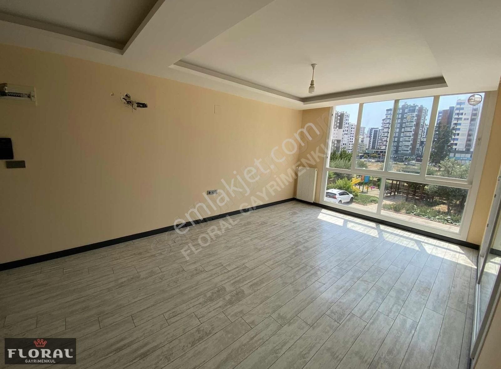 Floral'den Site İçi Doğalgazlı Kiralık 2+1 Lüks Daire
