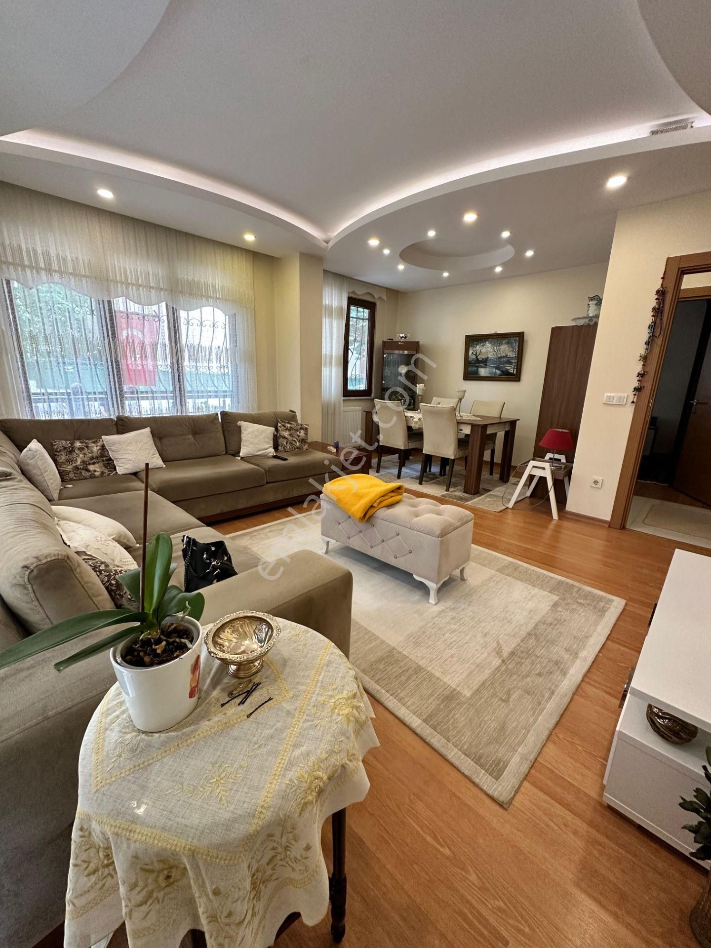Krediye Uygun Satılık 2+1 Satılık Havuzlu Daire