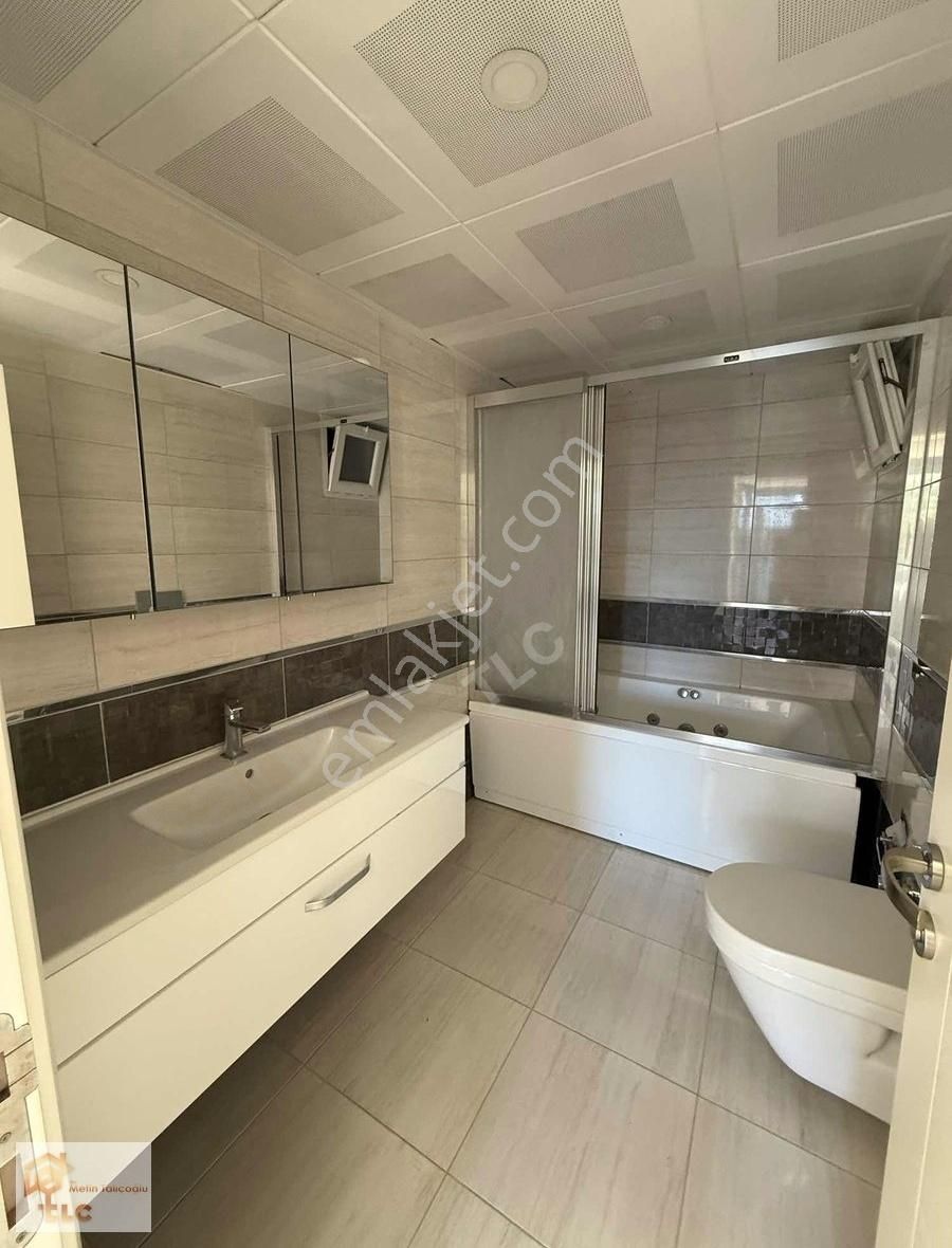 Tlc Gayrimenkul Farkıyla Adabahçede Kiralık 3+1