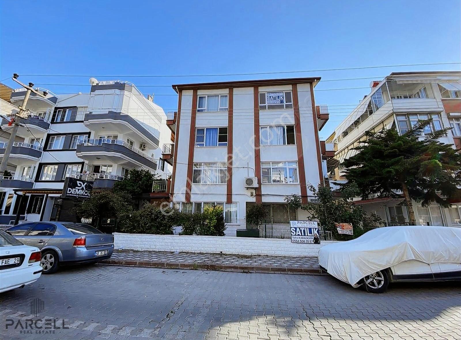 Akçay Merkezde Denize Ve Kordona 100m Mesafede Satılık Daire