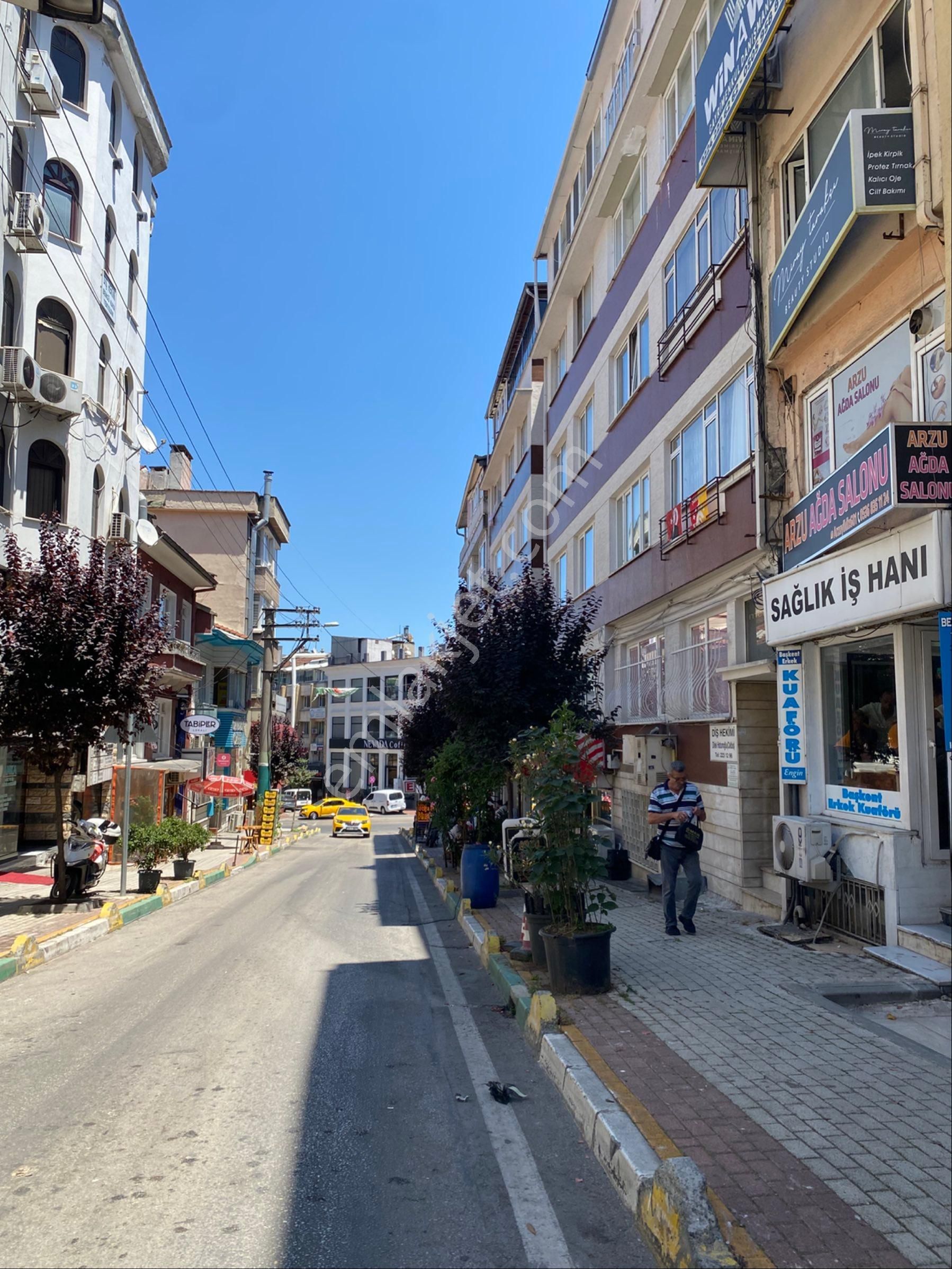 Cihangir Emlaktan Setbaşı Hocaalizade Cd.üstü Ön Cephe Kiralık Ofis
