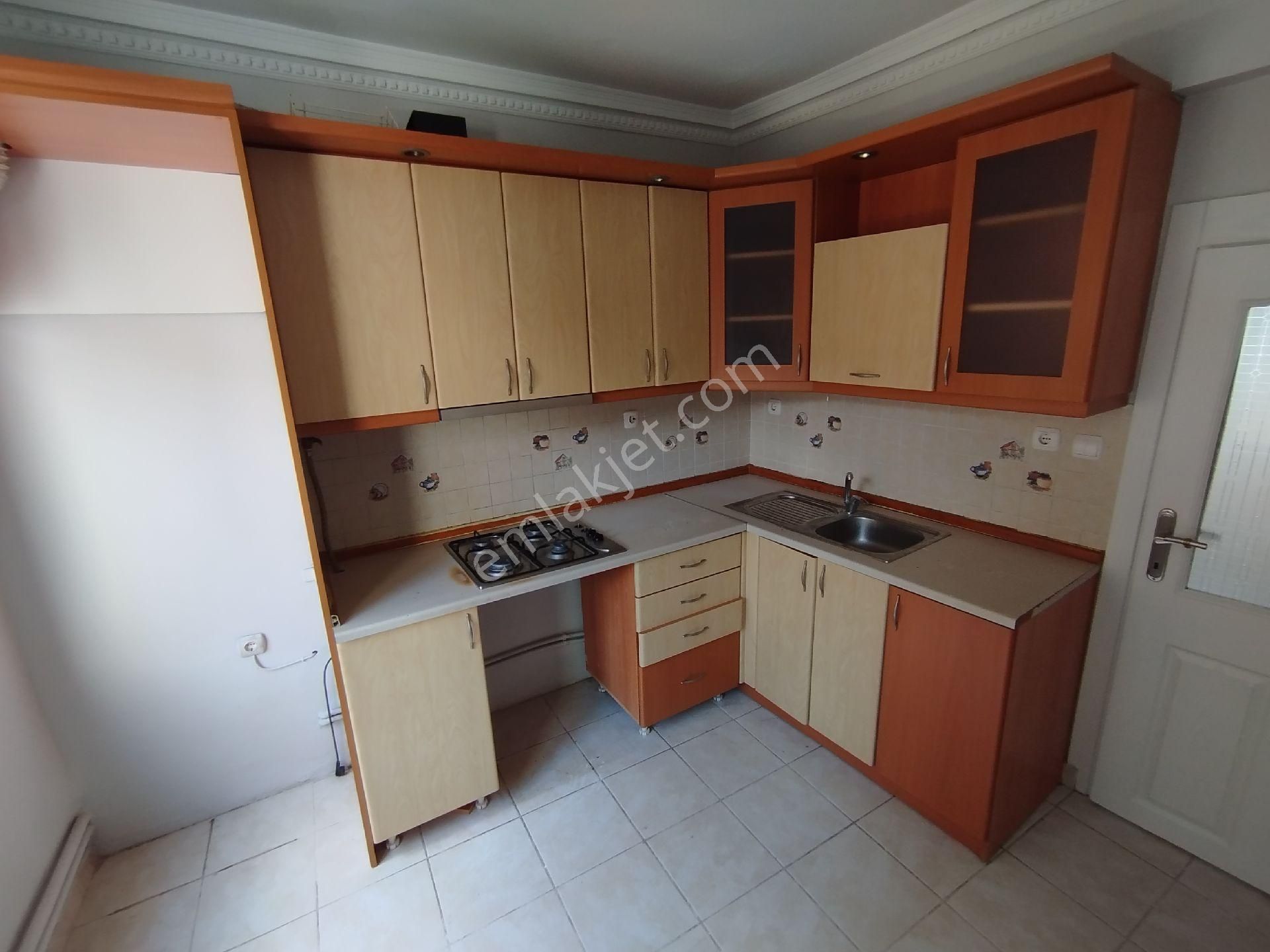 Avantaj Gayrimenkulden Kiralık Daire Merkezi Konumda Hürriyet Mahallesi