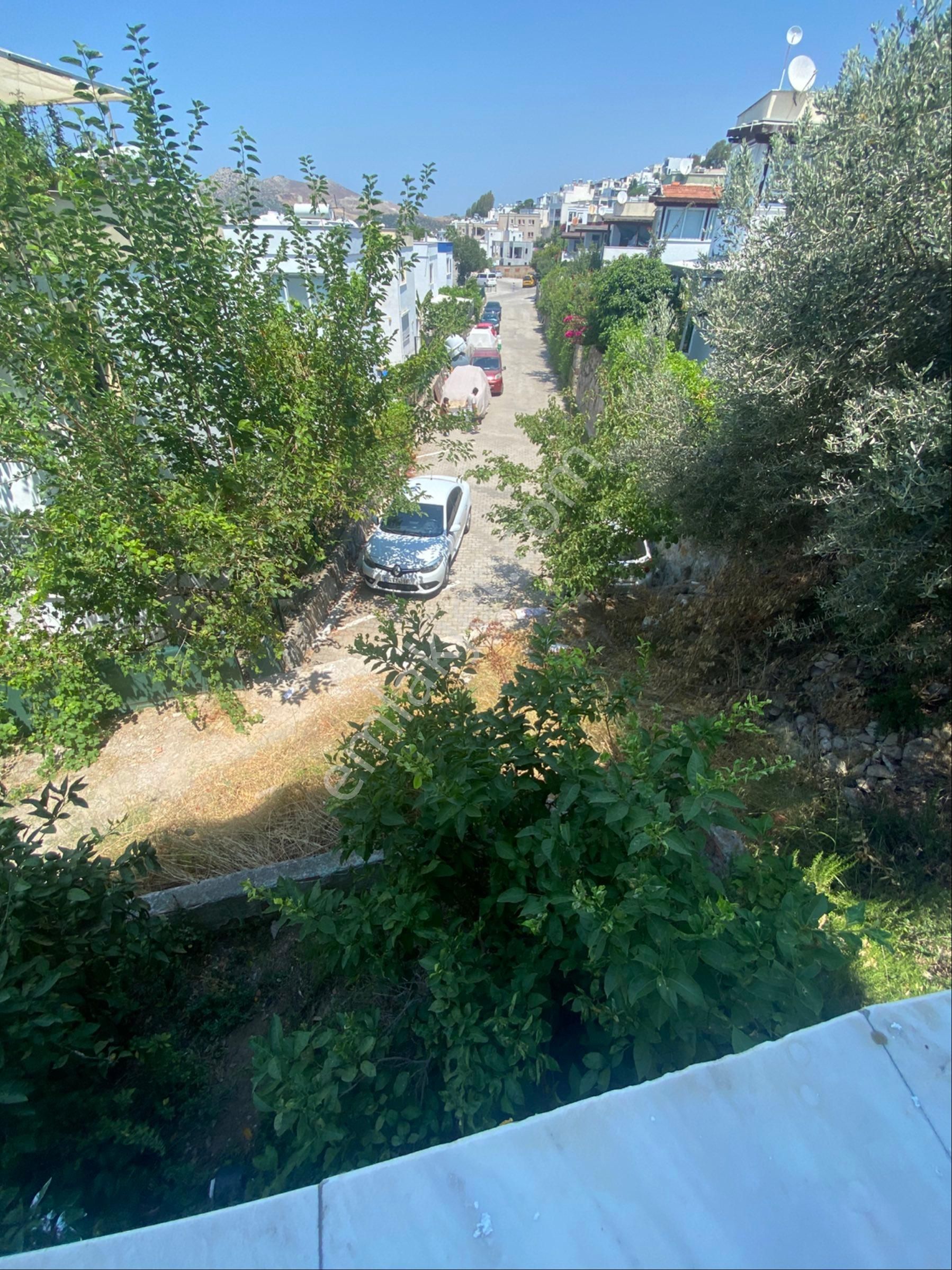 Turgutreis Kiralık Akçaalan Mevki Merkezi Konum 2. Kat 2+1 Daire