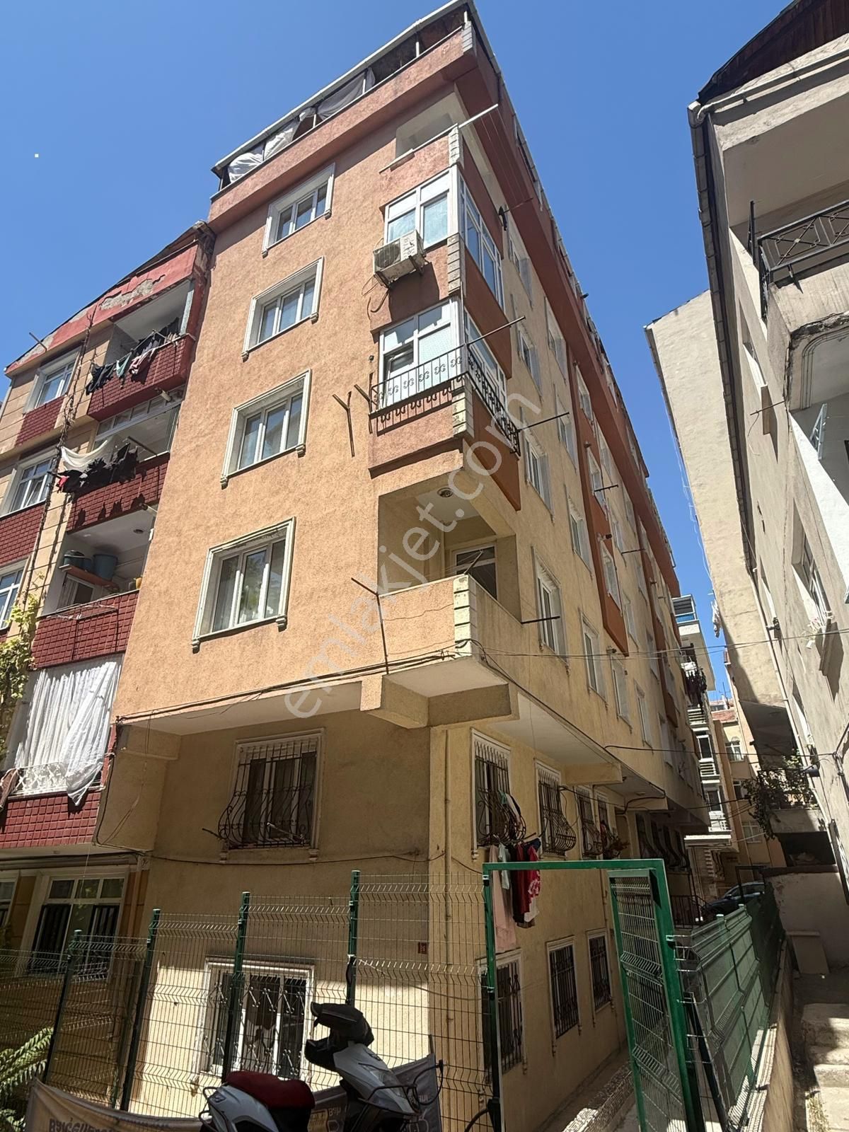 Tutar Dan Mevlana Camii Yakını Hürriyette 2+1 Daire