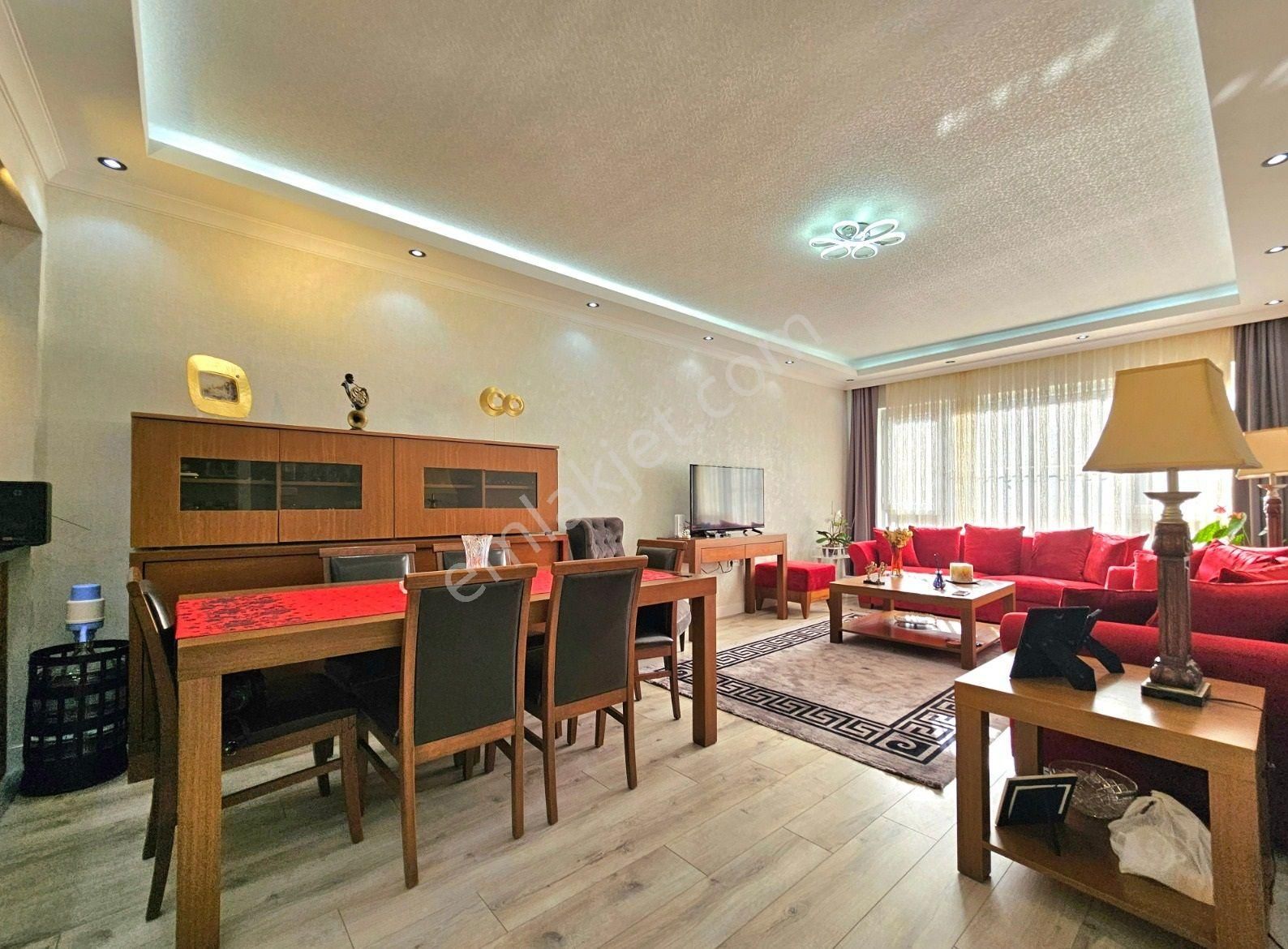 Taner'den Dikmen Hakim Evi Yakını 3+1 Süper Lüks 3.kat Ön Cephe