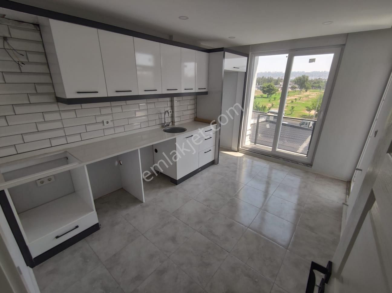 Antalya Kepez Şafakta Kiralık 2+1 Asansörlü Havuzlu Sitede Katta Daire No.20250