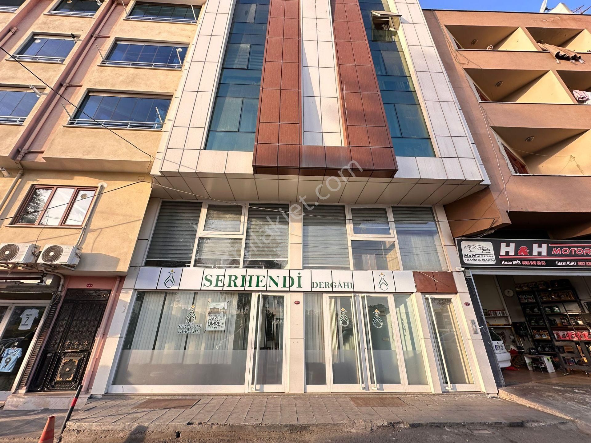 Trabzon Sanayi Mah.eski Otogar Arkasında Satılık Komple Bina