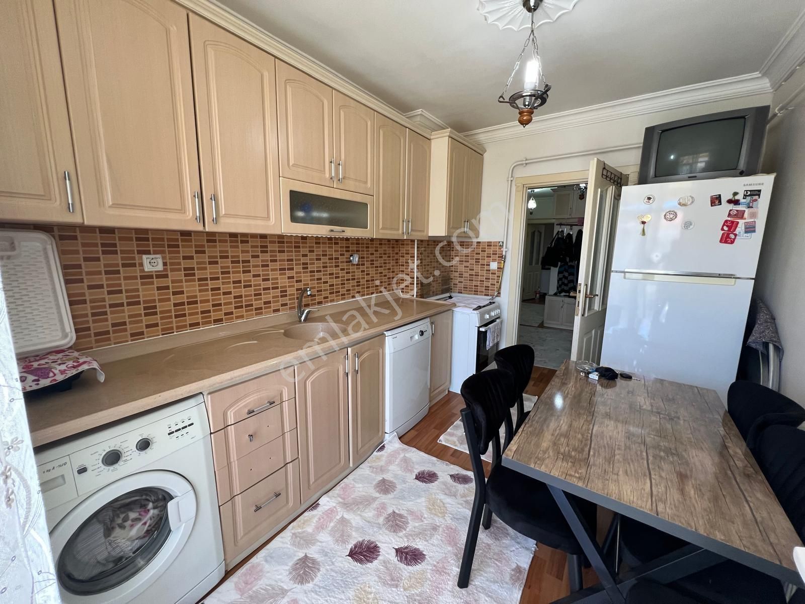 Yaman'dan Bolvadin Kaymaz Mah. Satılık 3+1 Daire - Görsel 6