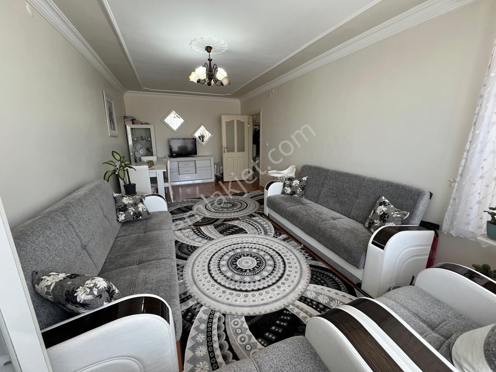 Yaman'dan Bolvadin Kaymaz Mah. Satılık 3+1 Daire - Görsel 3