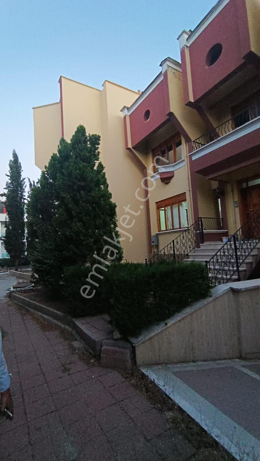 Yazır Mh Esenbahçe Vilları Satılık Müstakil Villa