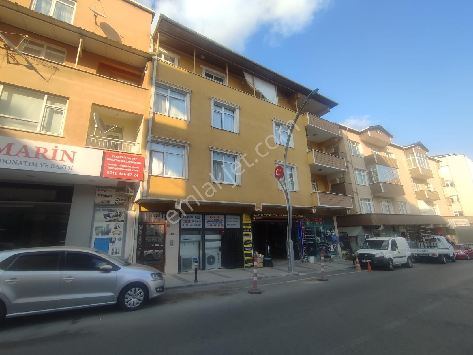 Aydıntepe De Ana Cadde Üzeri Harika Konumda Satılık Komple Bina