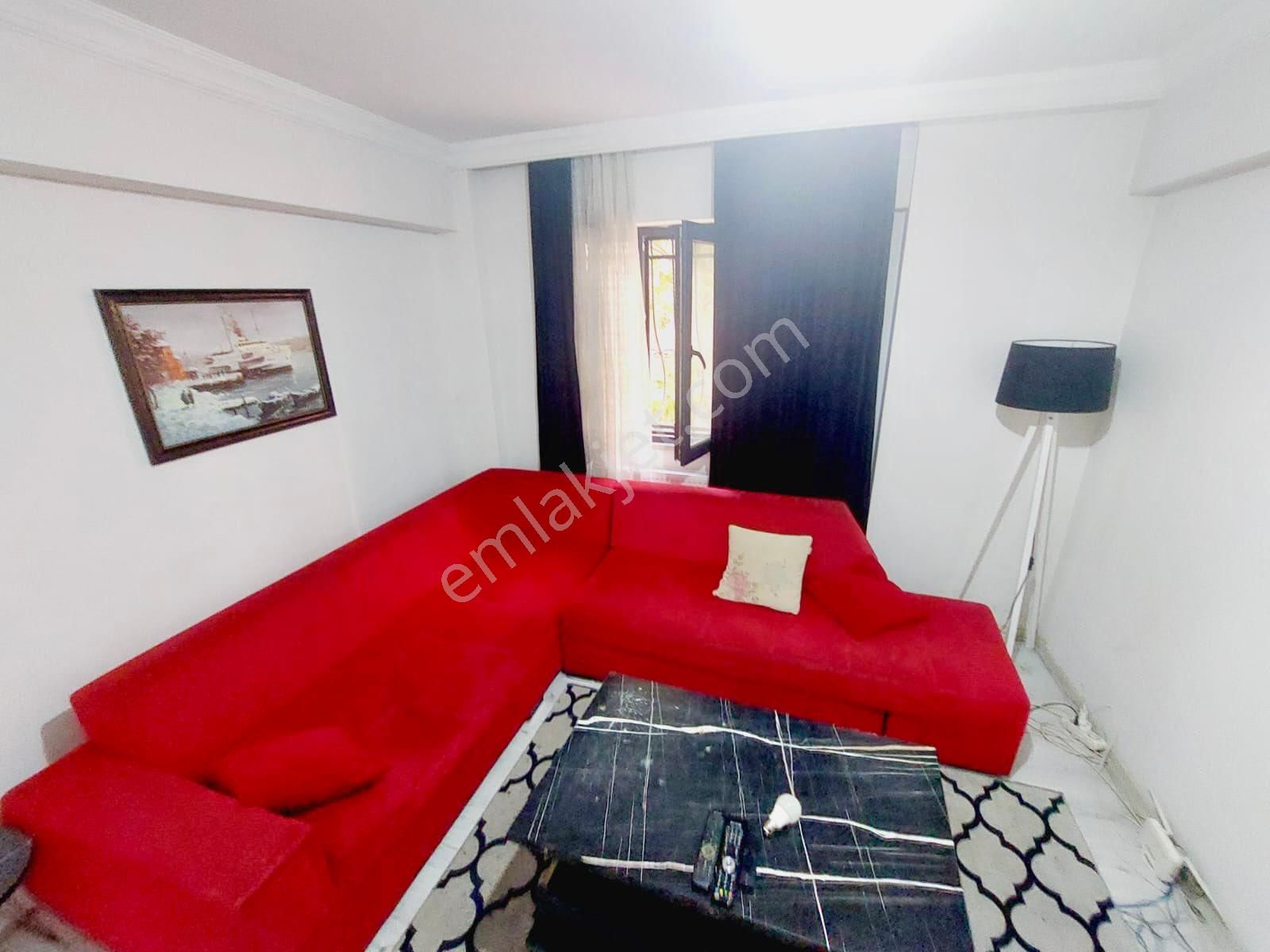 Gültepe'de Eşyalı 2+1 Kapalı Mutfak