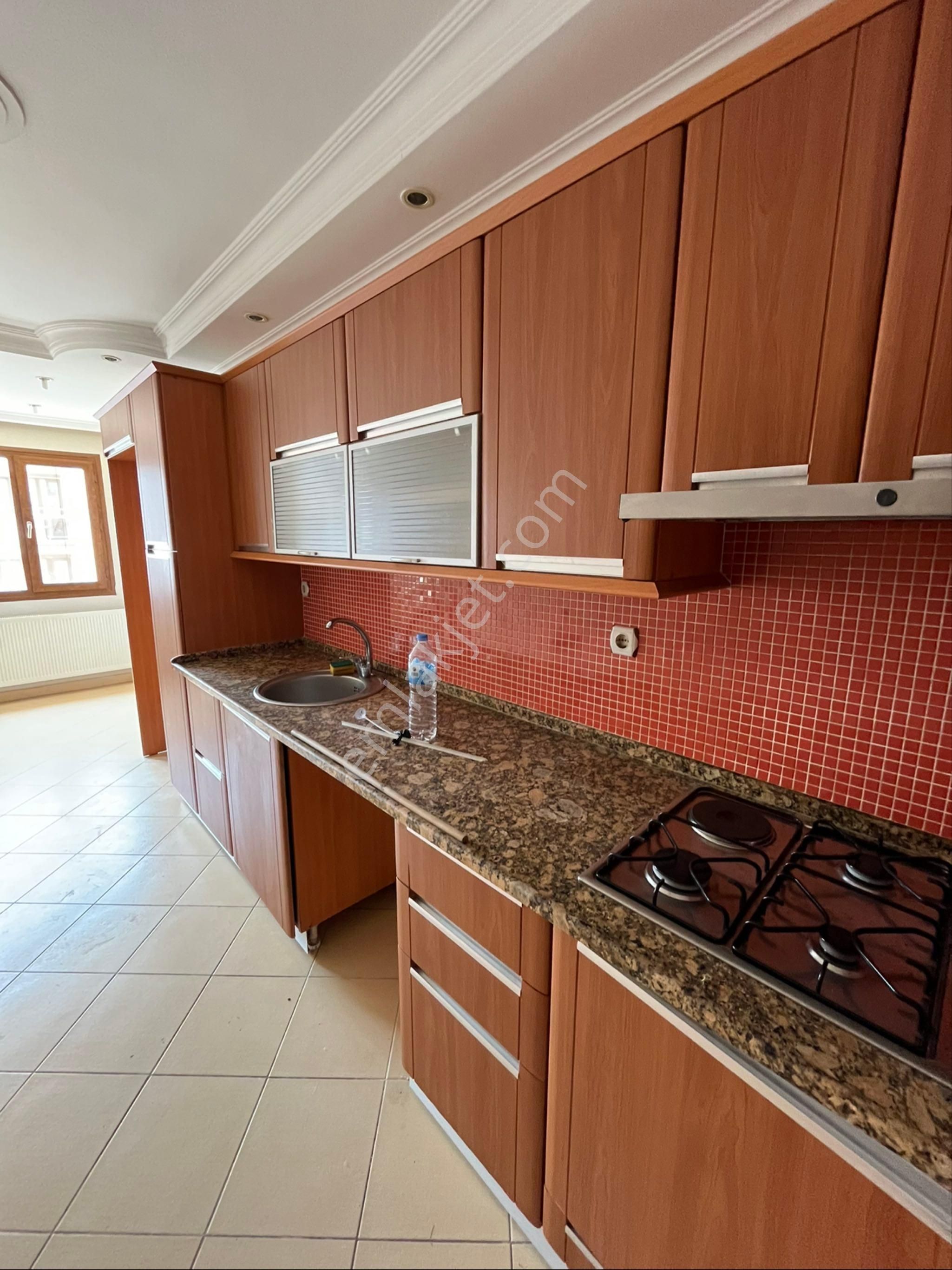 İşçievlerinde 3+1 155m2 - Görsel 3