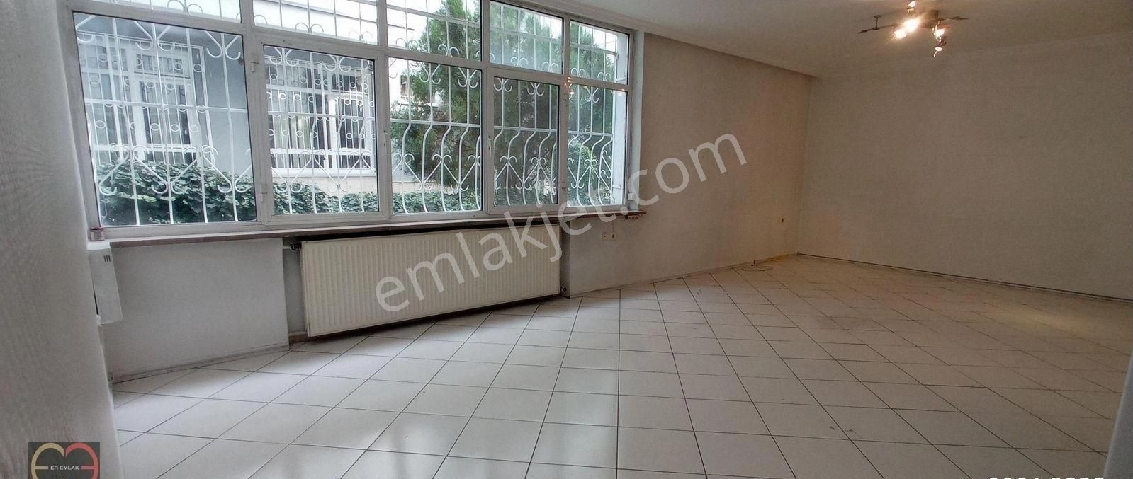 Mebusevleri 2+1 90 M2 Giriş Kat Ön Cephe Daire