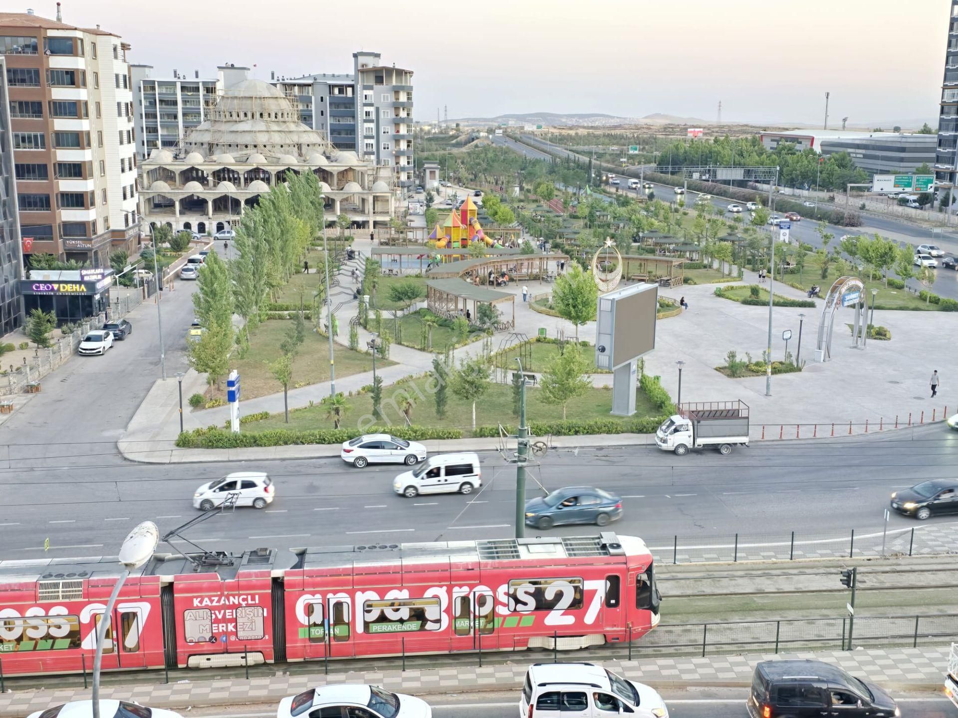 Hanedan Gyo Dan İbnisina Günsev 5 Satılık 4.5+1 Daire