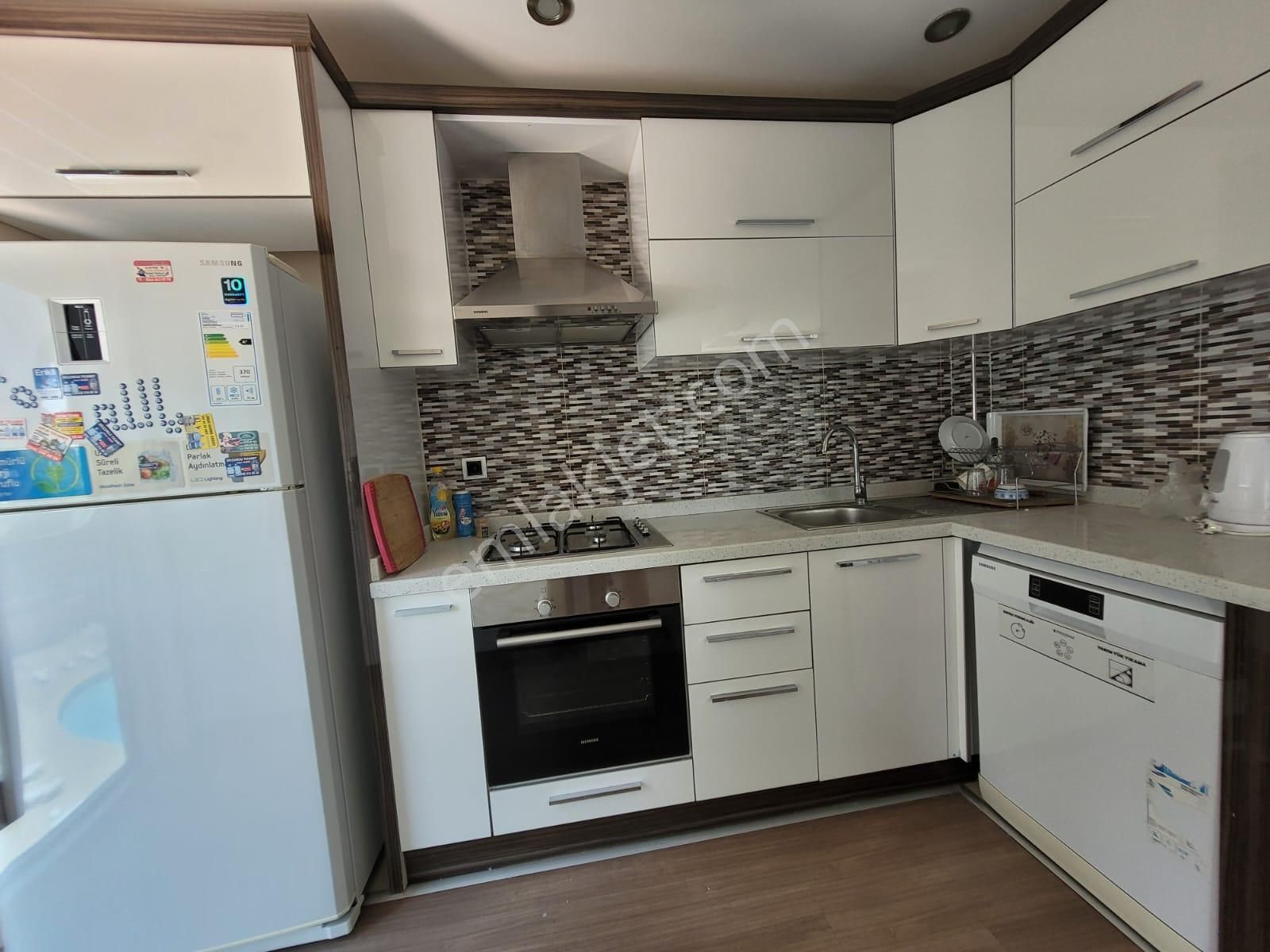 Hurmada Site İçerisinde Havuz Cephe Eşyalı 2+1 Kiralık Daire - Görsel 2
