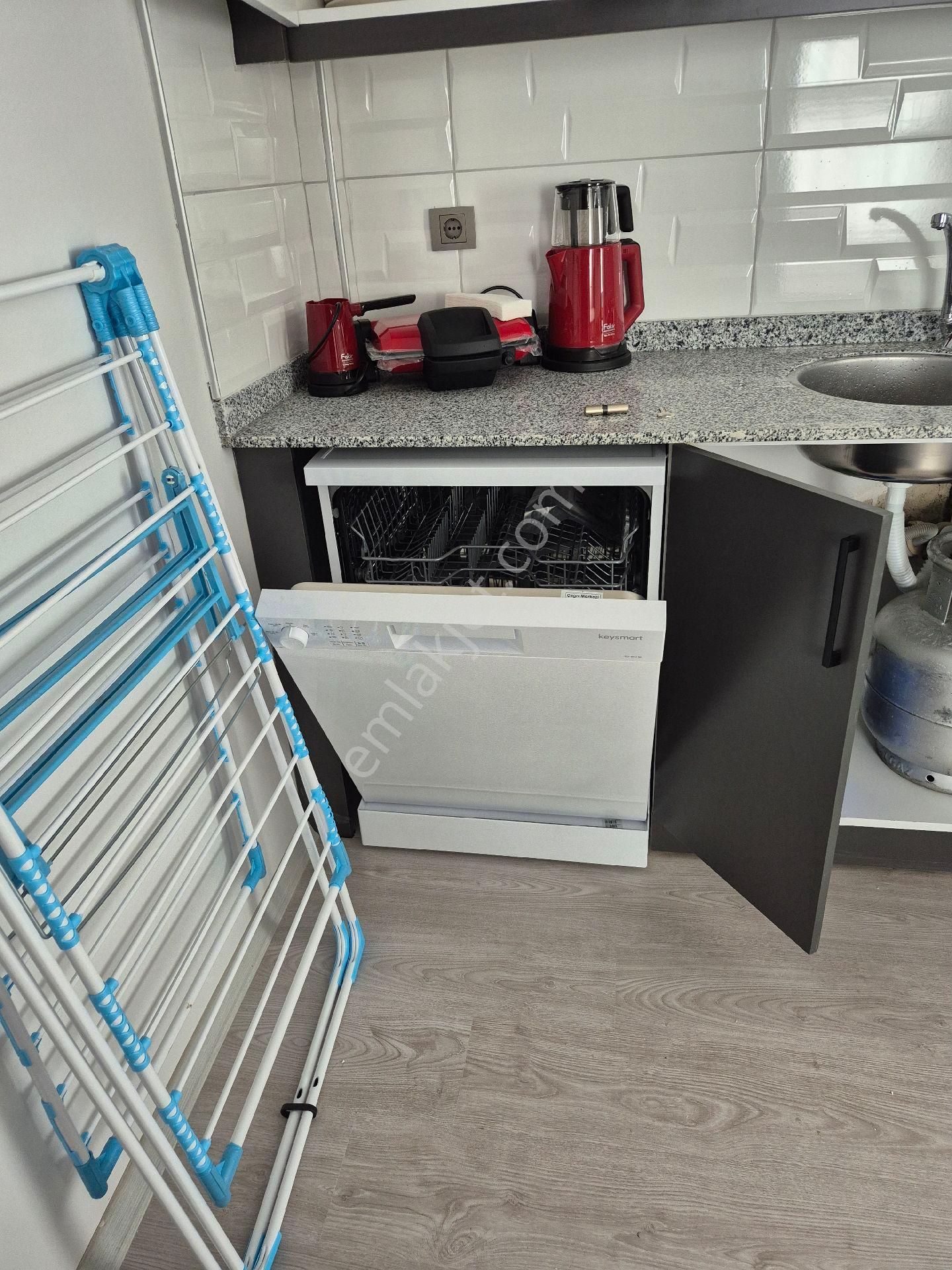Çınarlıda Eşyalı 1+1 Dairemiz Kiralıktır