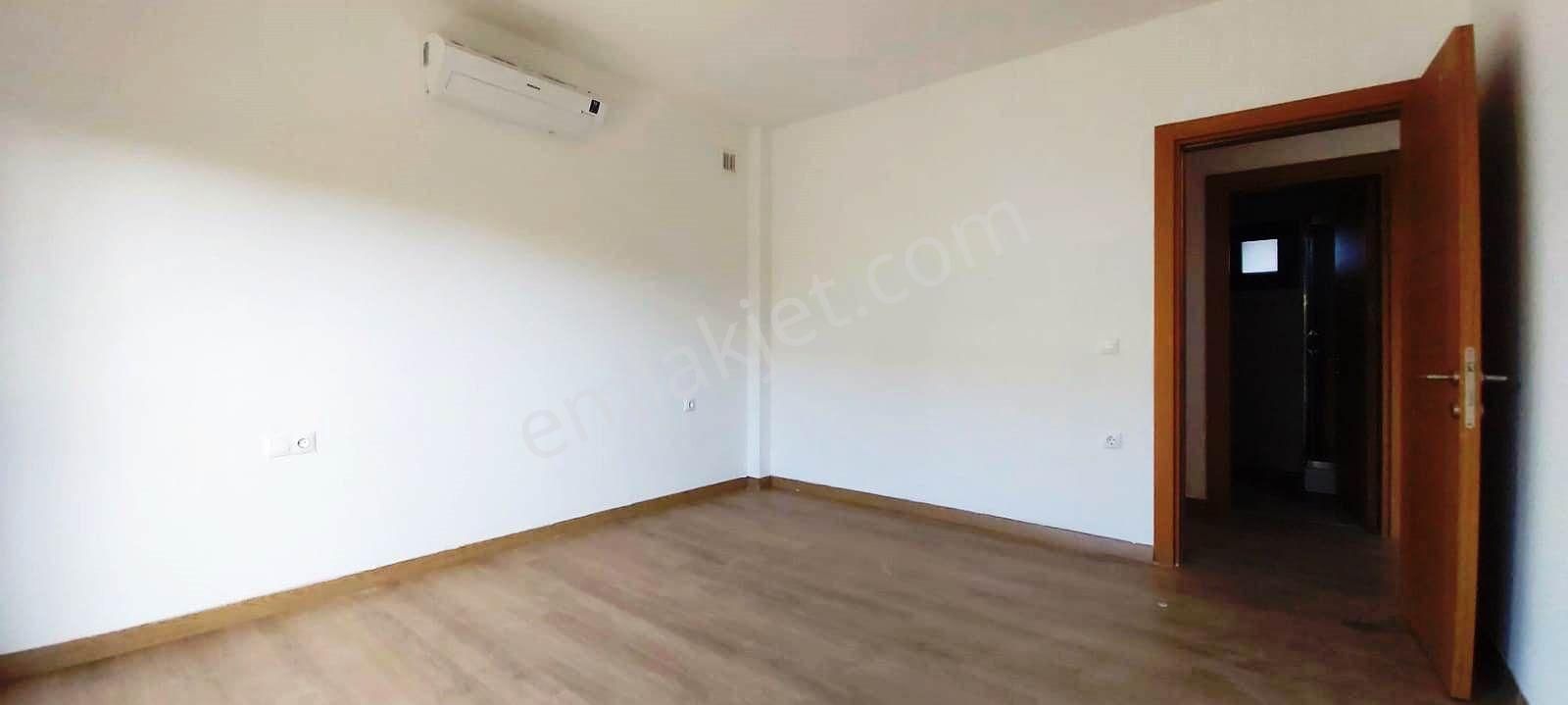 Bodrum Ortakent'te Site İçi, Kat Mülkiyetli Bahçe Katı 3+1 - Görsel 13