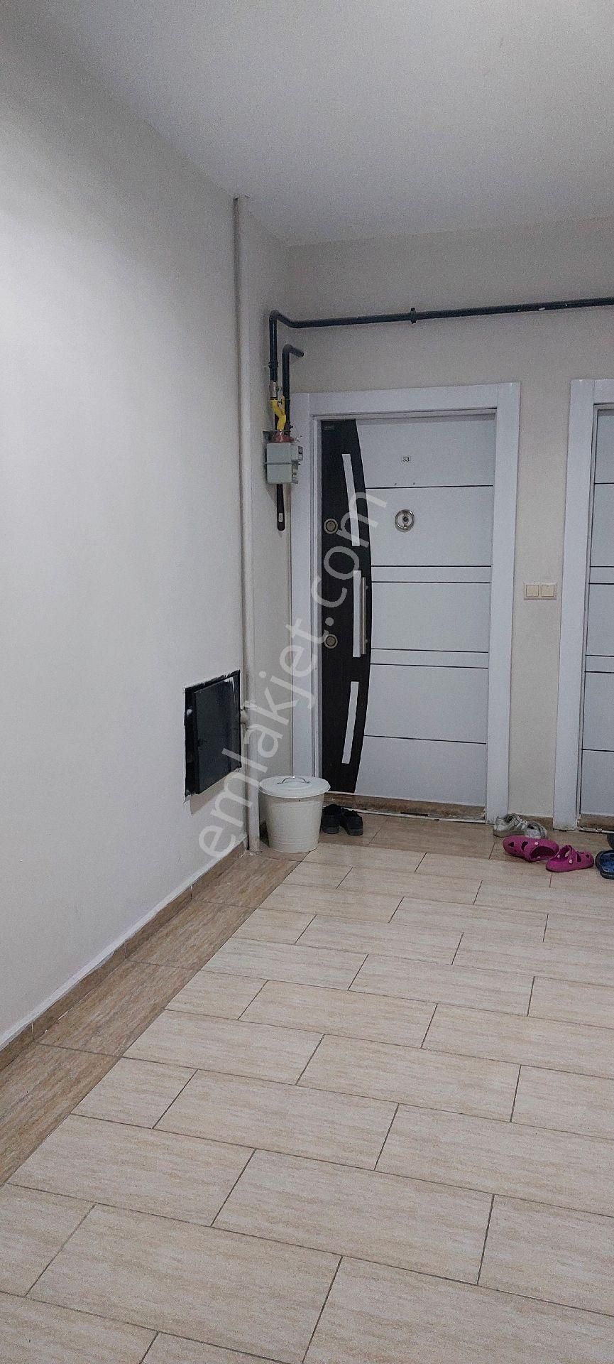 Bostanbaşı Mahallesi Marmara Life 2 Sitesinde Satılık 3+1 Daire