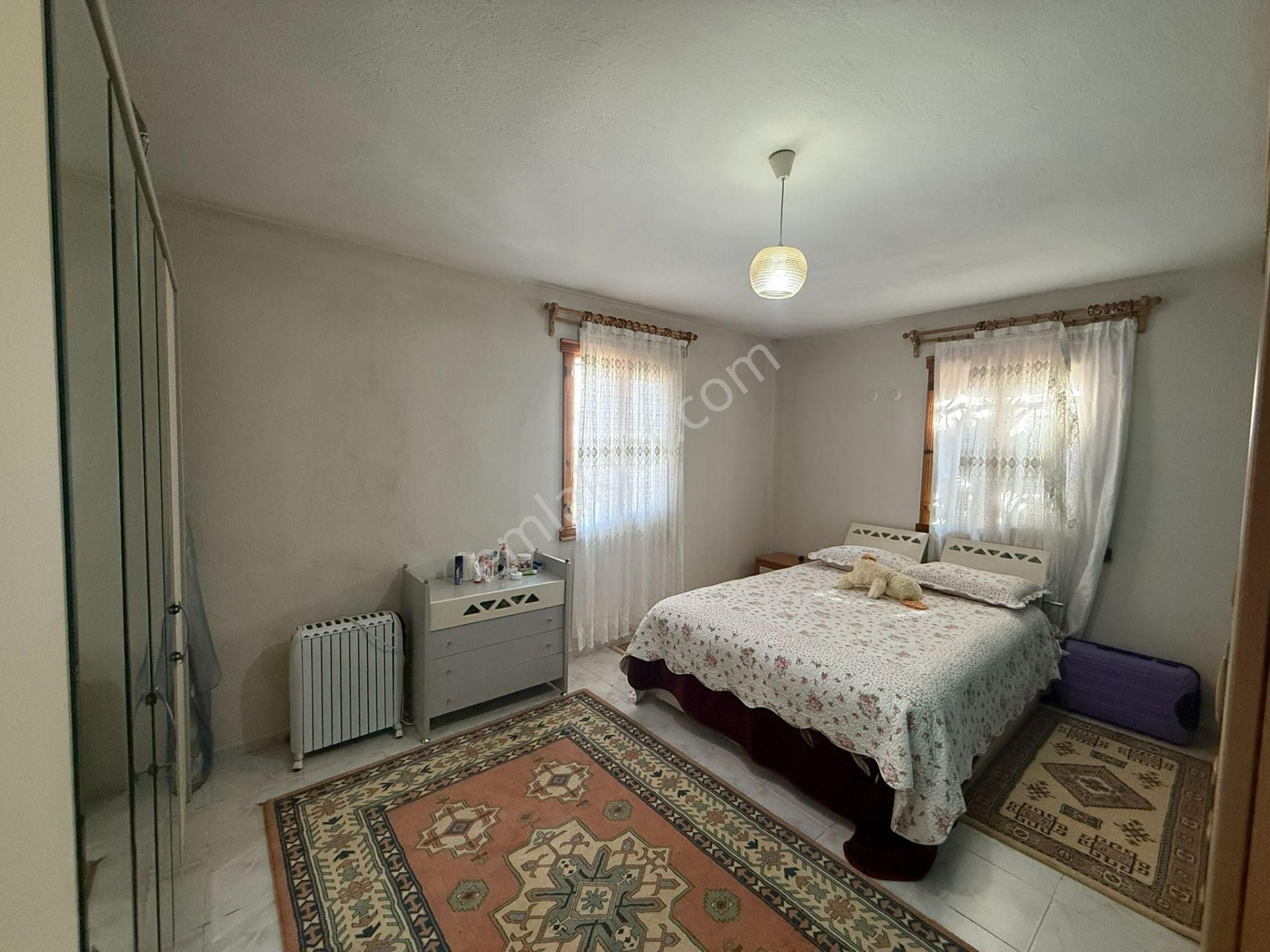 Menderes'te Satılık Tarla Ve Müstakil Ev - Görsel 12