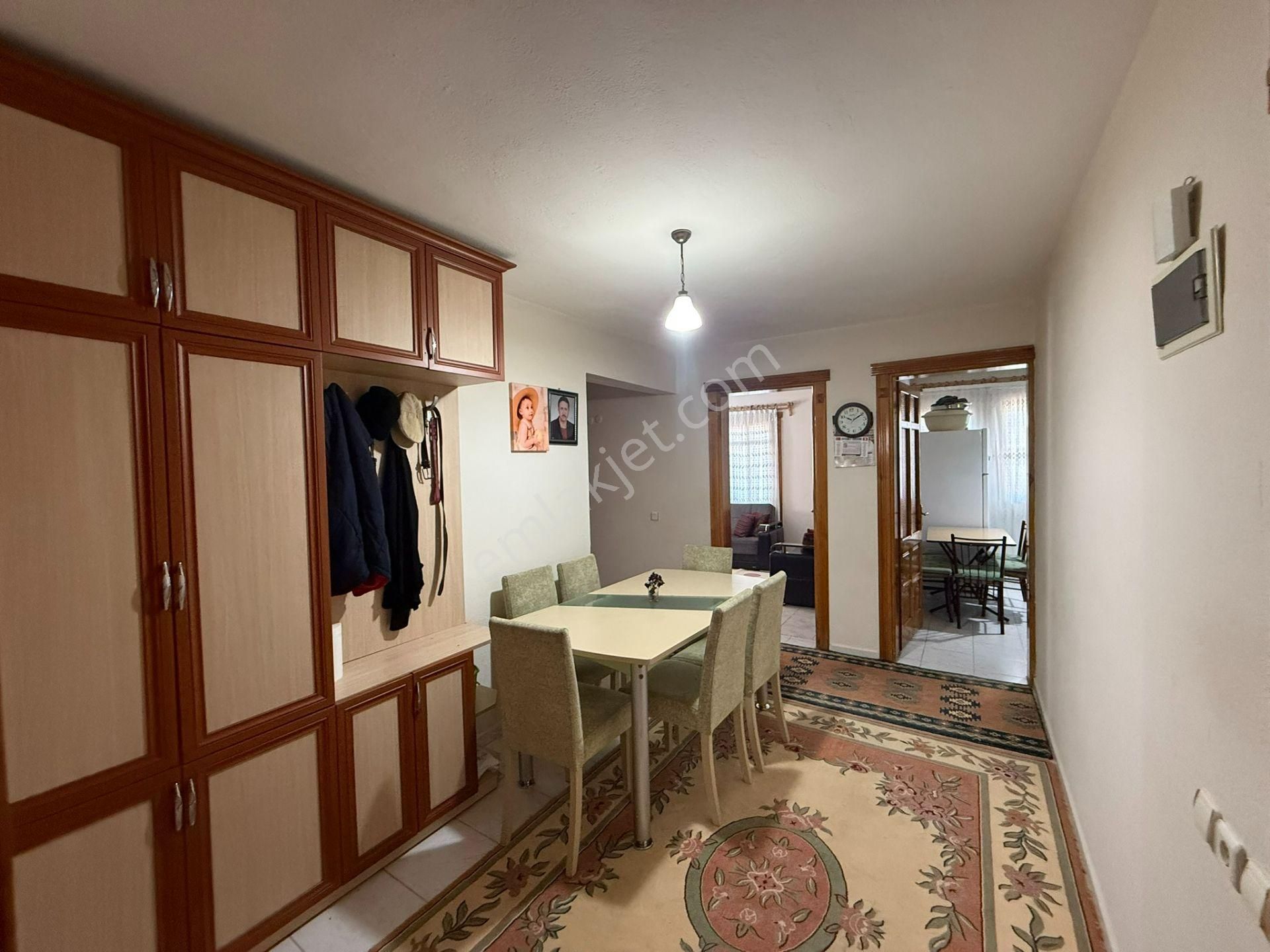 Menderes'te Satılık Tarla Ve Müstakil Ev - Görsel 4