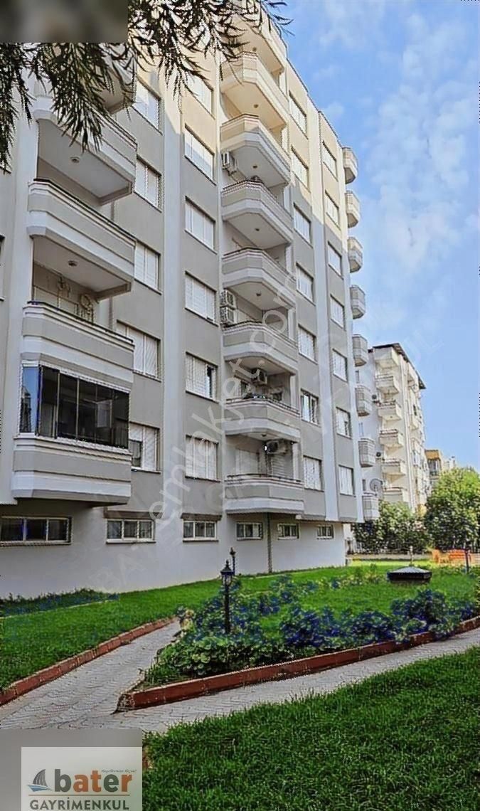 Bater'den Cumhuriyet Mah. Site İçinde Satılık Geniş 3+1 Daire