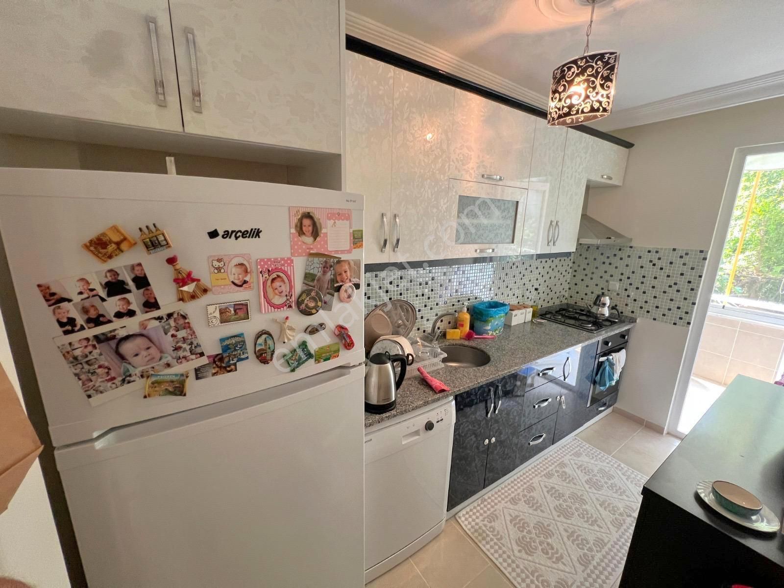 🔴🔴 Güç Gayrimenkul'den Akçay'da Ayrı Mutfak Geniş Cam Balkonlu Kaçmaz Satılık 1+1 Daire