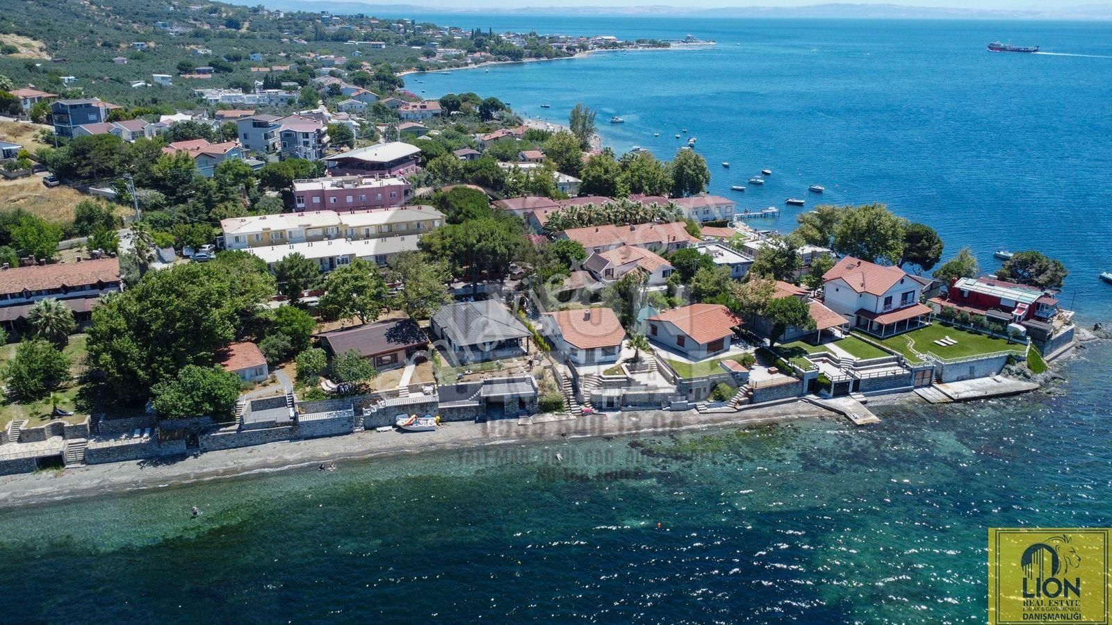 Balıkesir Erdek Narlı'da 286m² Arsa Üstünde Satılık Denize Yakın Villa
